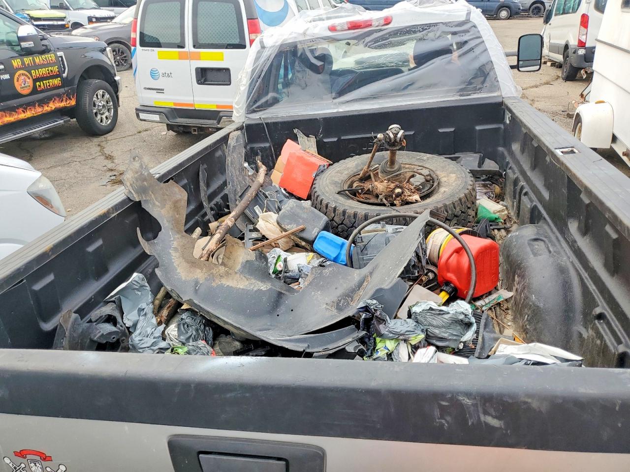 2013 Gm Heavy Duty Trucks Silver vin: 1GT523C84DZ208869