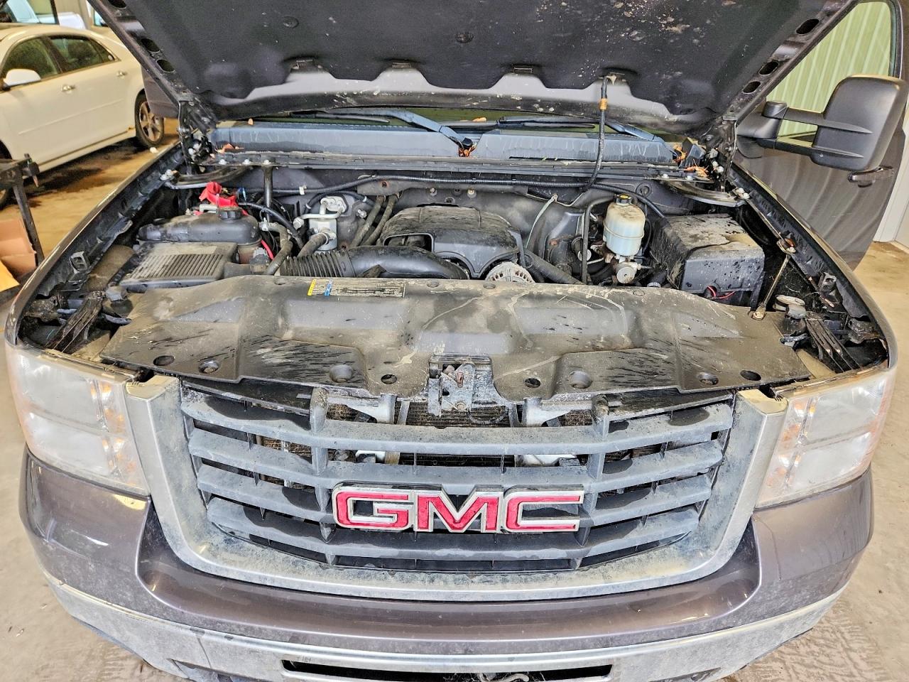 2010 Gmc Sierra K2500 Slt Серый vin: 1GT5K1BG7AZ266211
