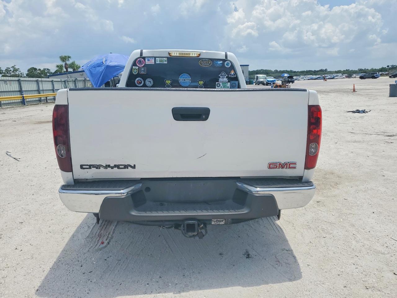 2011 Gmc Canyon White vin: 1GTC5LF95B8138174