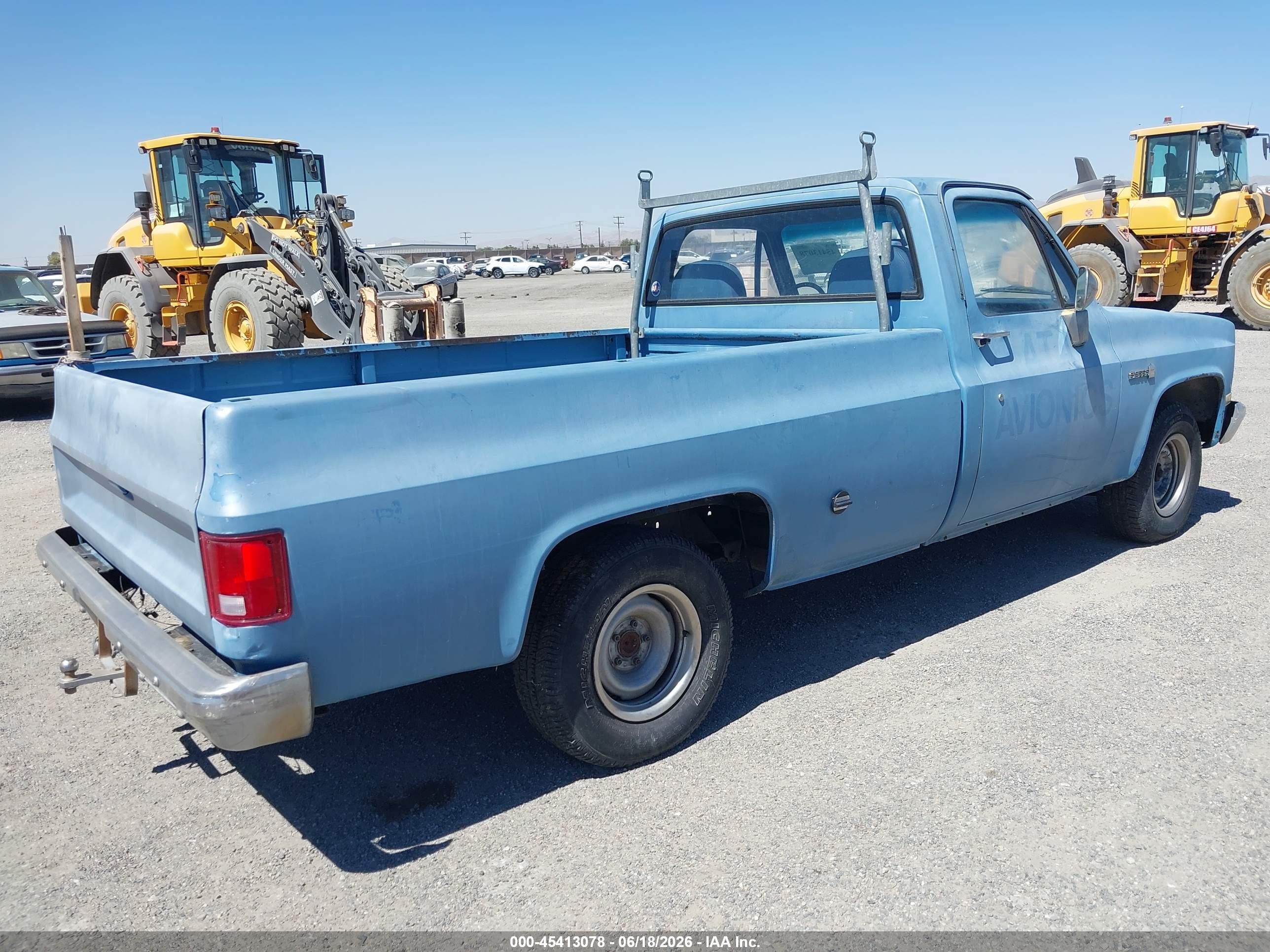 1983 Gmc C1500   Blue vin: 1GTCC14D6DF710692