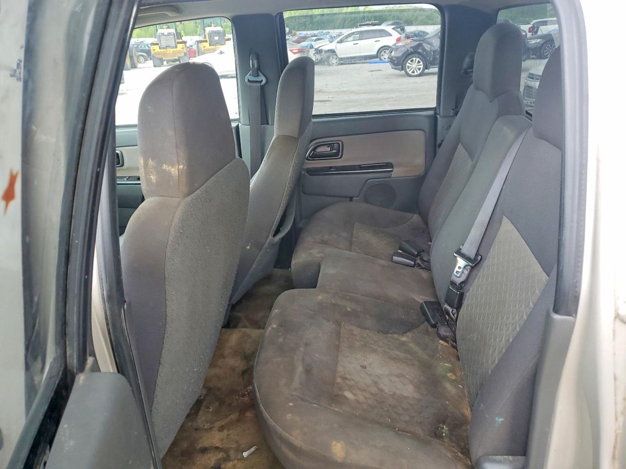 2004 Gmc Canyon Tan vin: 1GTCS136848168022