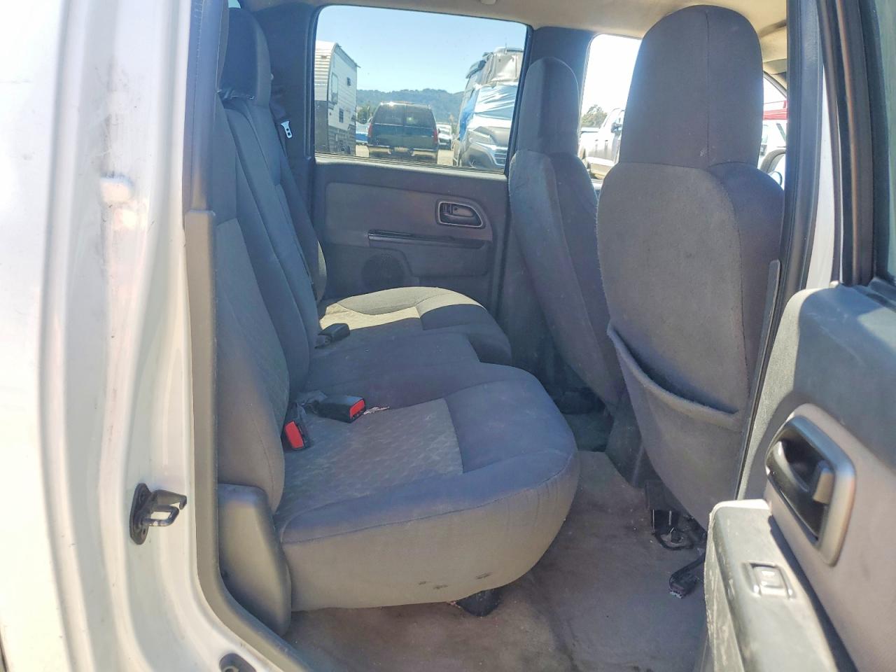 2005 Gmc Canyon Белый vin: 1GTCS138758168712