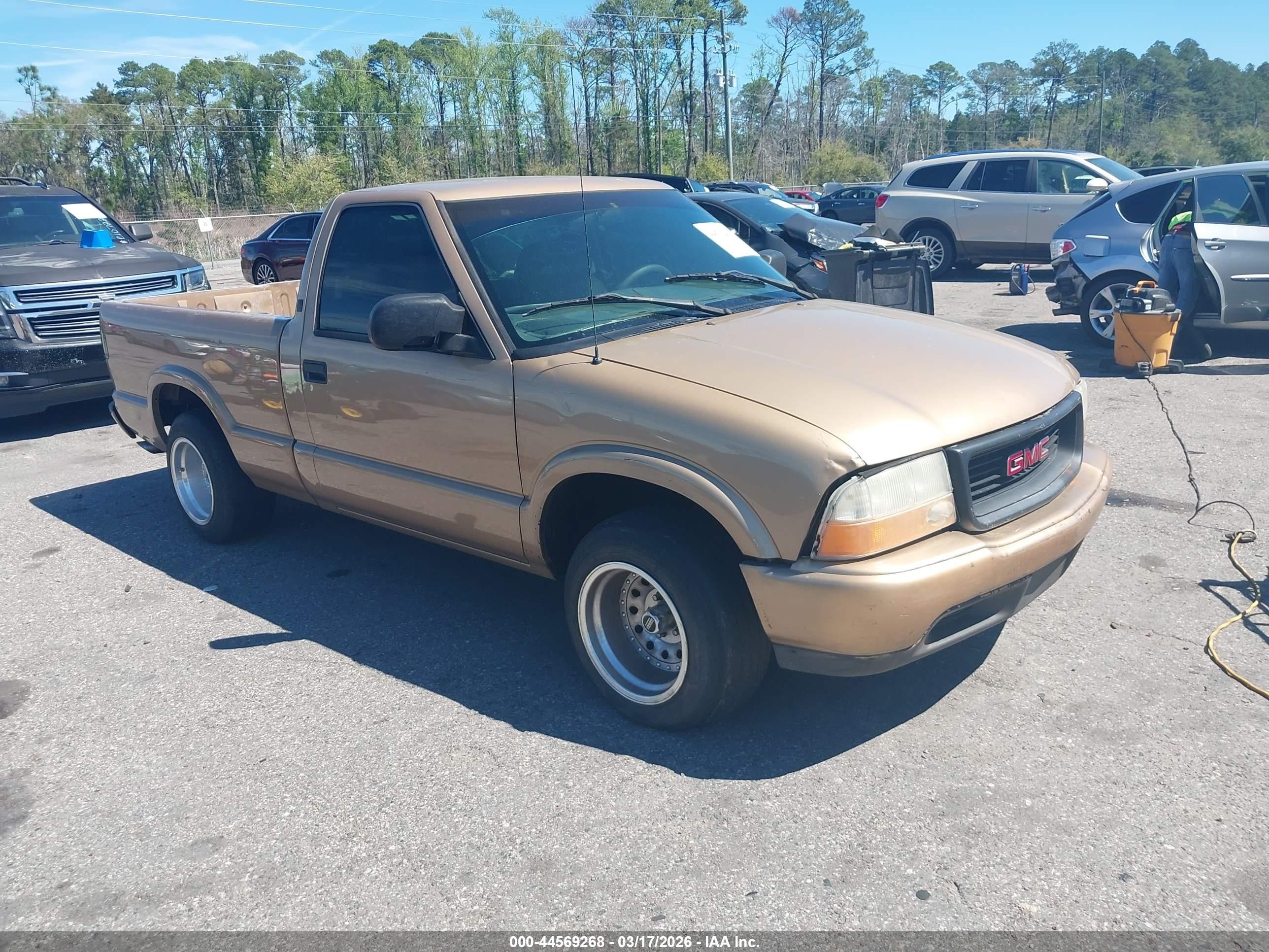 1GTCS1440Y8119979
