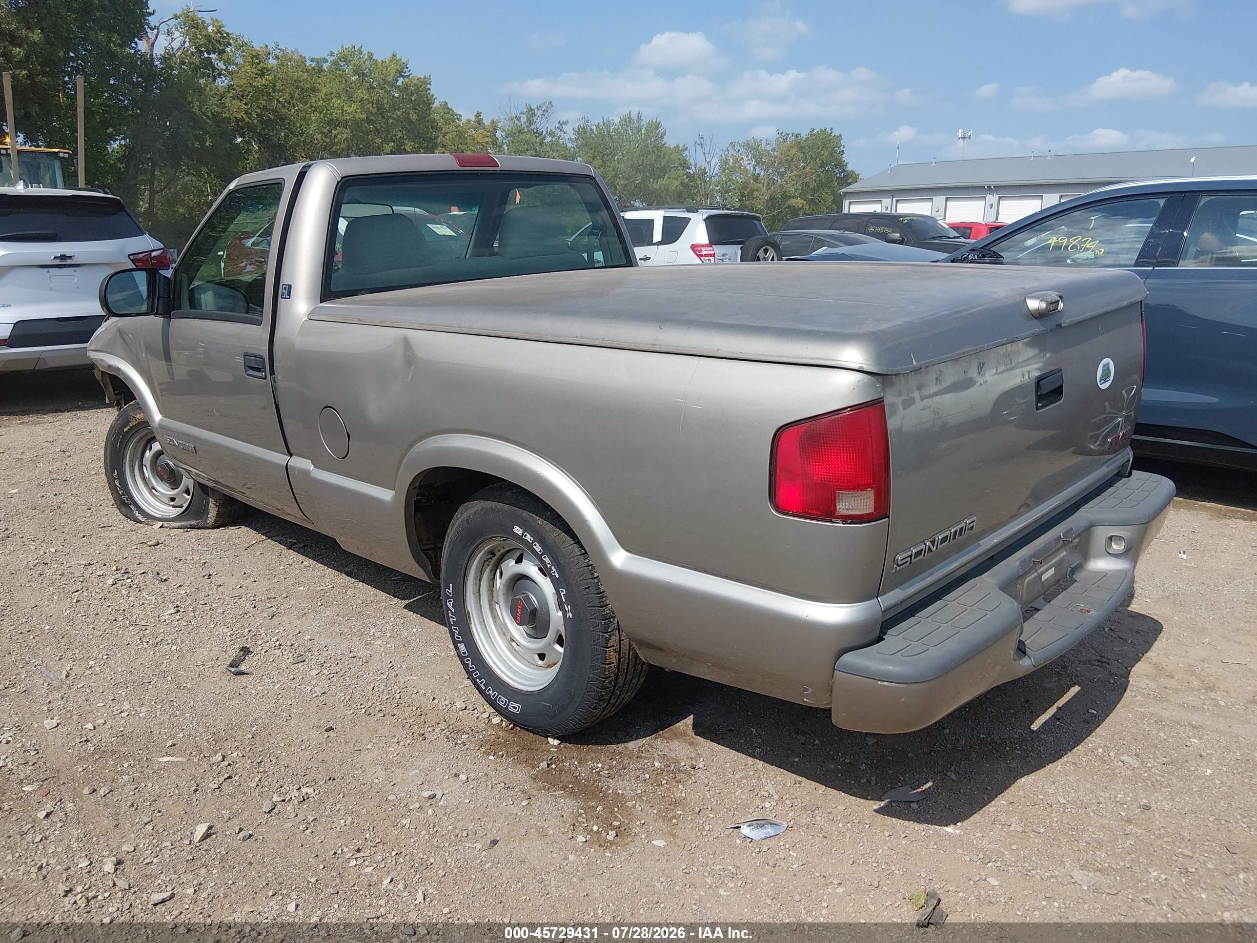 1999 Gmc Sonoma Sl Gray vin: 1GTCS1443X8506539