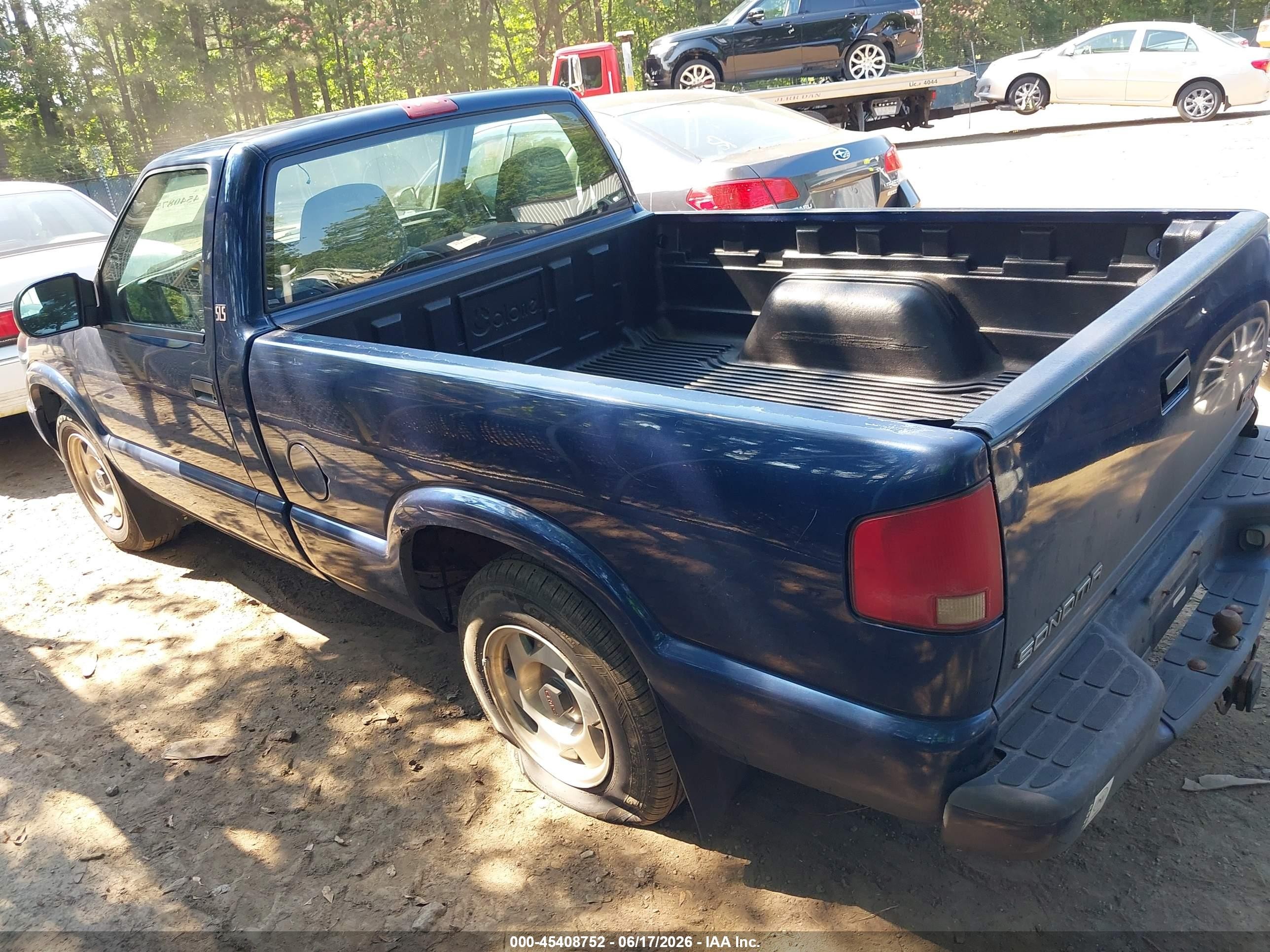 2000 Gmc Sonoma Sls Blue vin: 1GTCS1445YK193675
