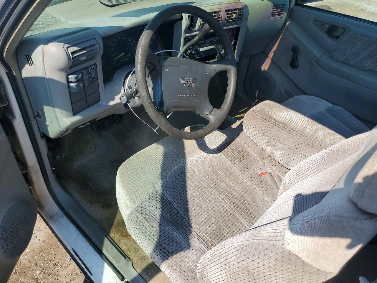 1996 Gmc Sonoma White vin: 1GTCS1446T8503466