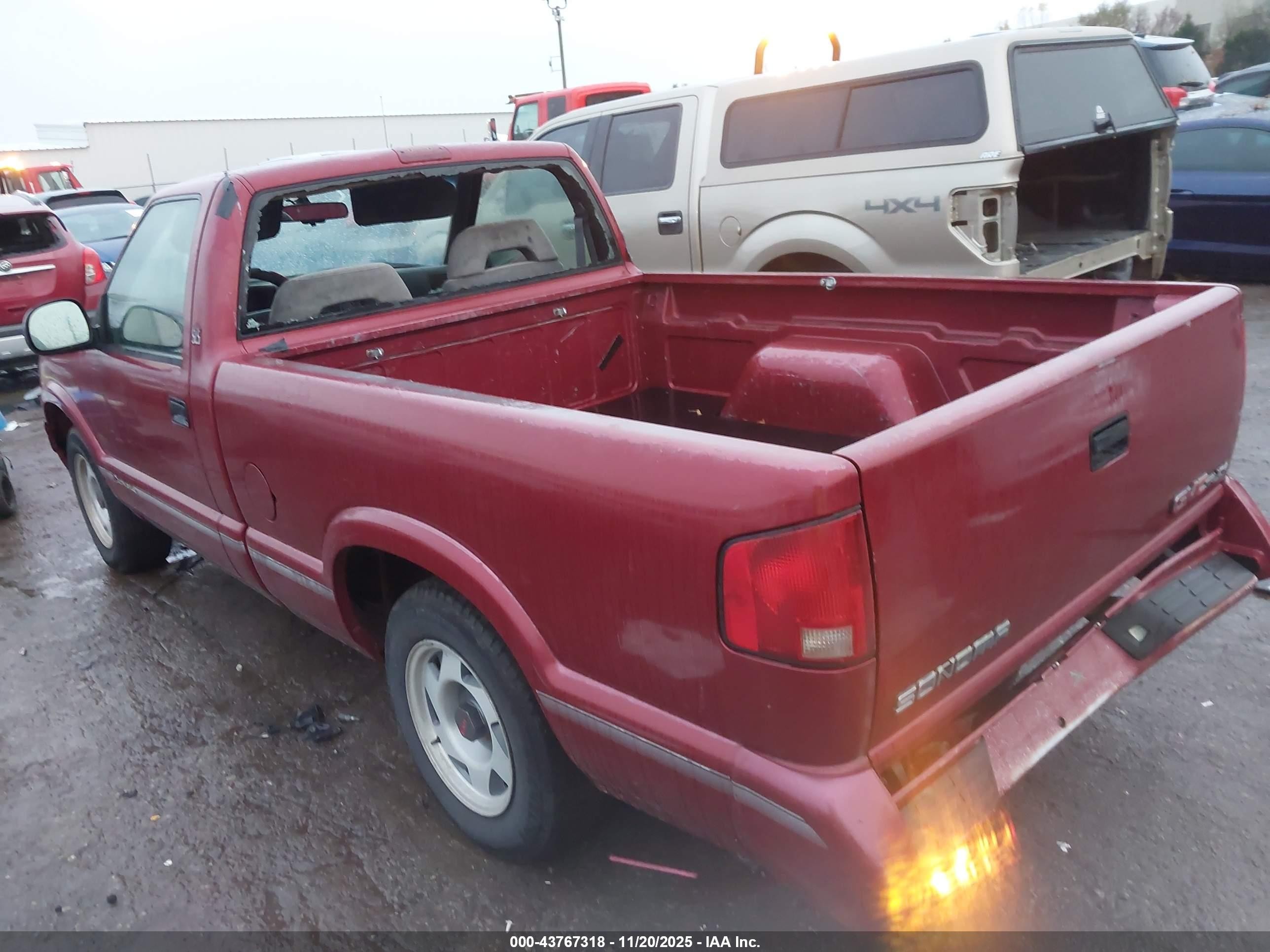 1996 Gmc Sonoma   Красный vin: 1GTCS1446TK515720