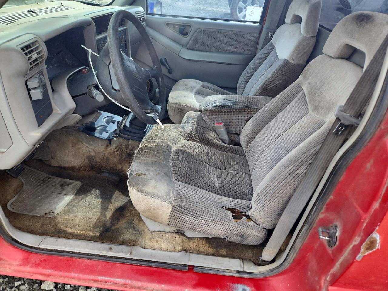 1997 Gmc Sonoma Red vin: 1GTCS1447V8515287