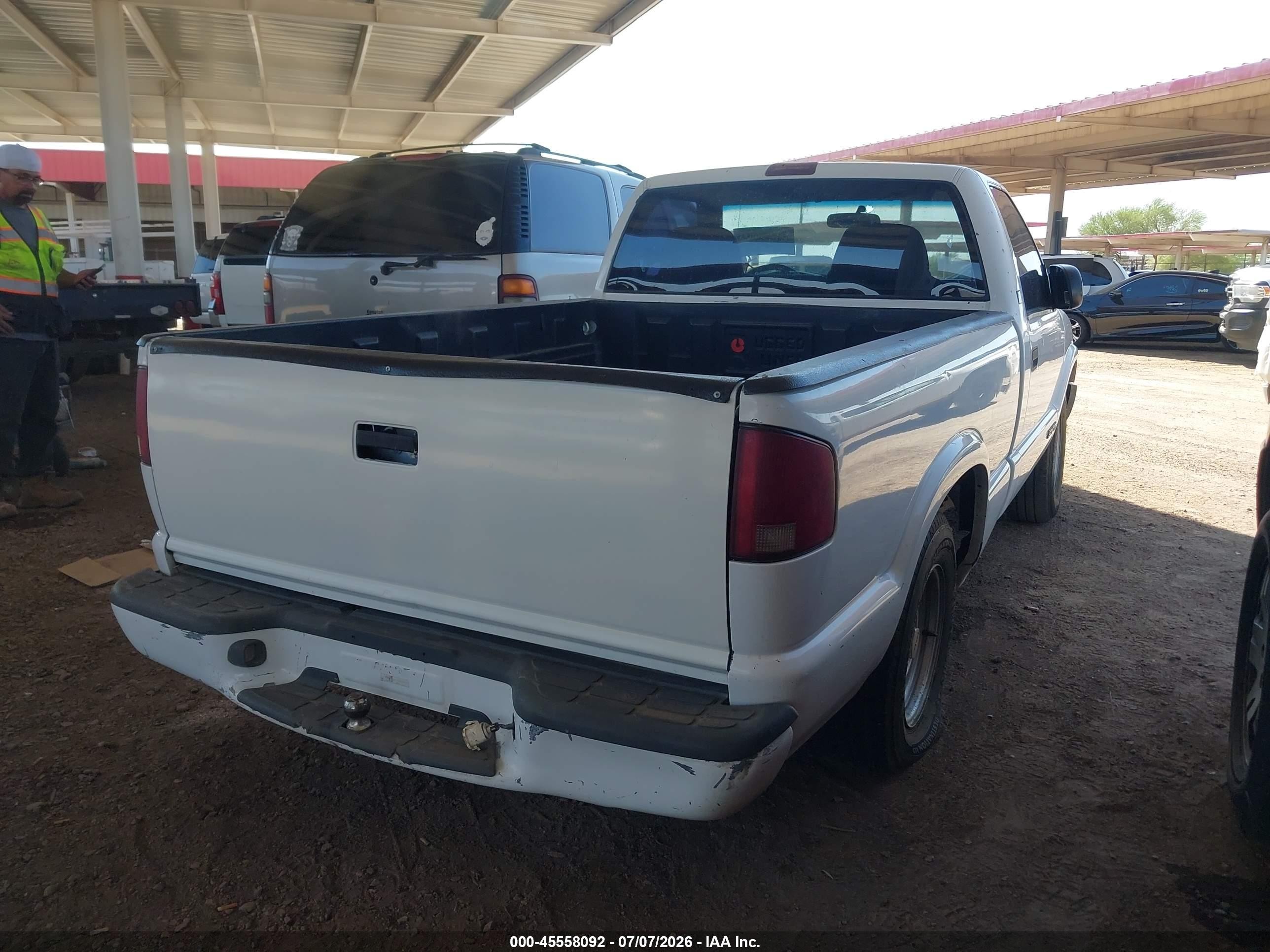 1999 Gmc Sonoma Sl White vin: 1GTCS1447XK518065
