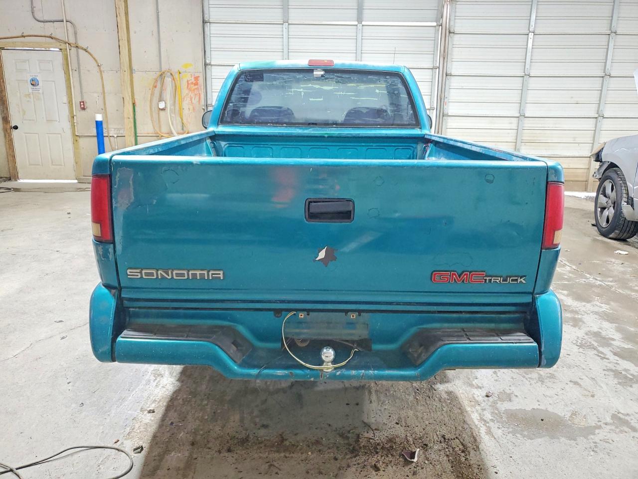 1995 Gmc Sonoma Green vin: 1GTCS1448S8507842