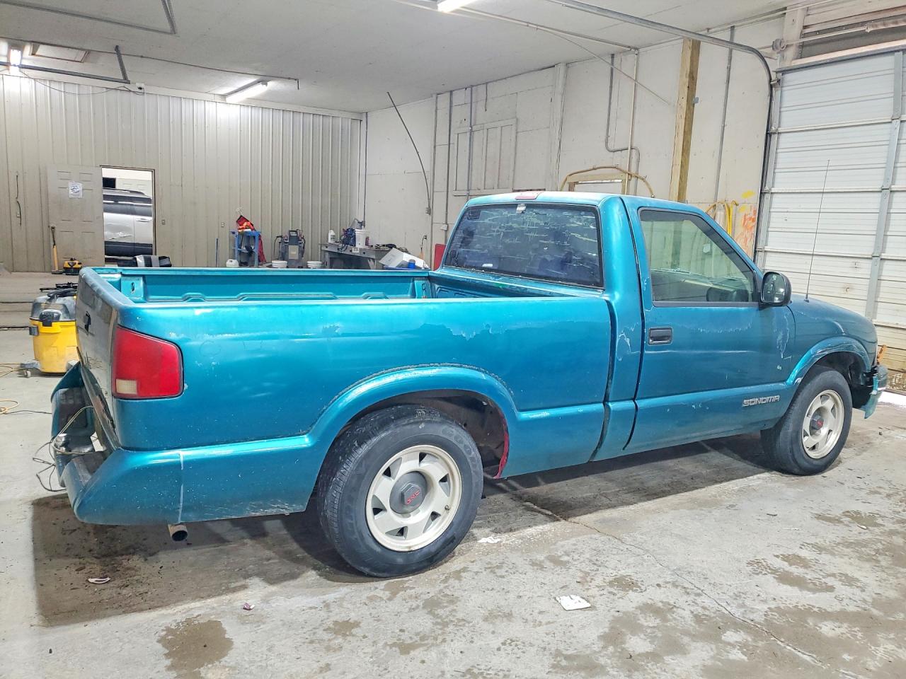 1995 Gmc Sonoma Green vin: 1GTCS1448S8507842