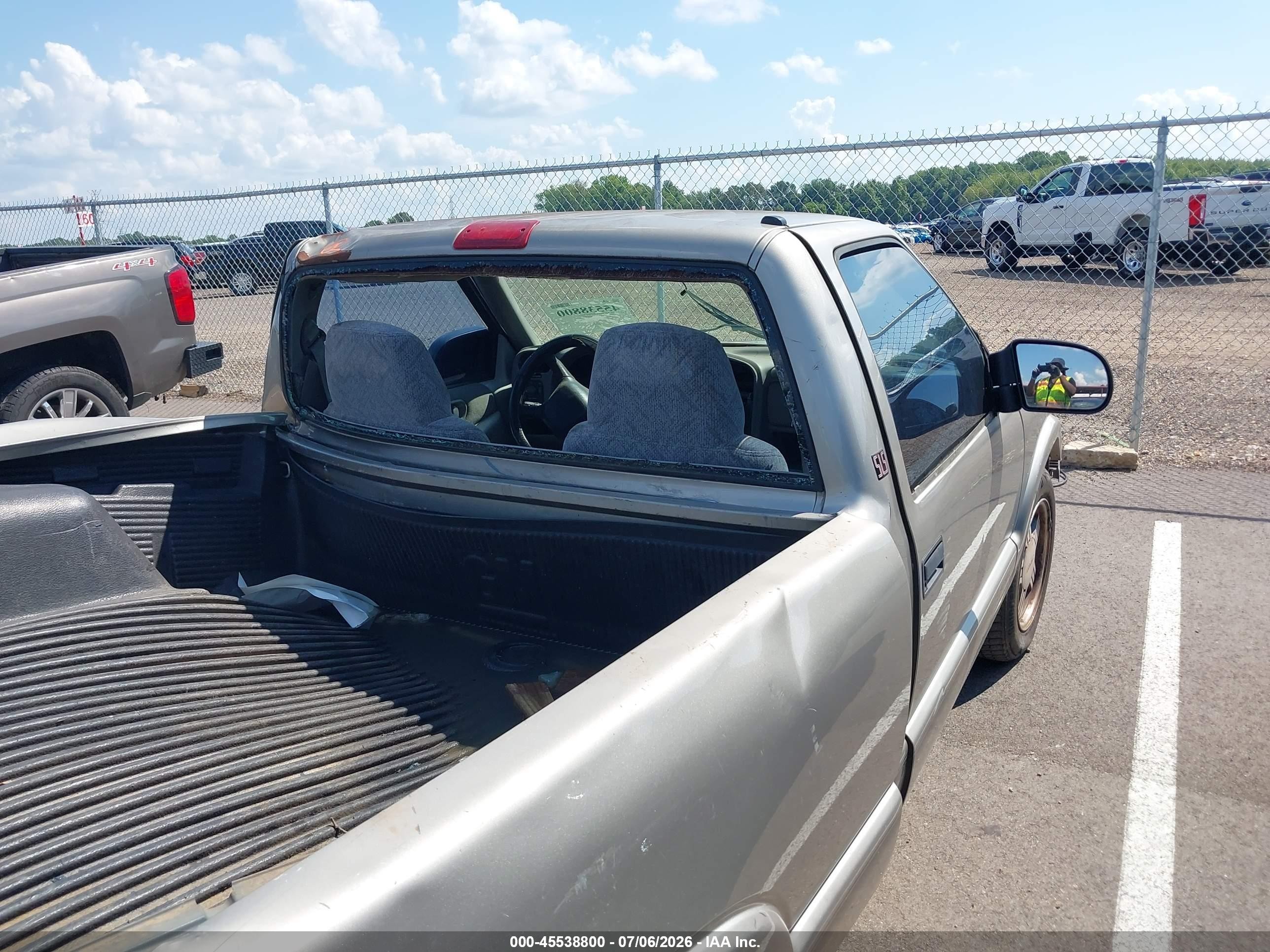 1999 Gmc Sonoma Sls Желто-коричневый vin: 1GTCS1448X8512983
