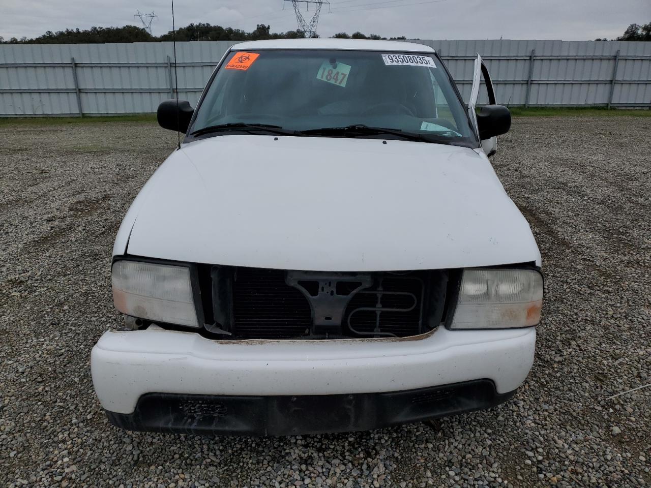 1999 Gmc Sonoma White vin: 1GTCS144XX8530403