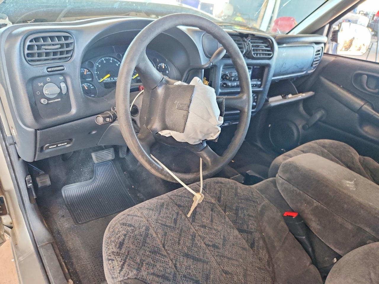 2001 Gmc Sonoma Beige vin: 1GTCS14521K164634