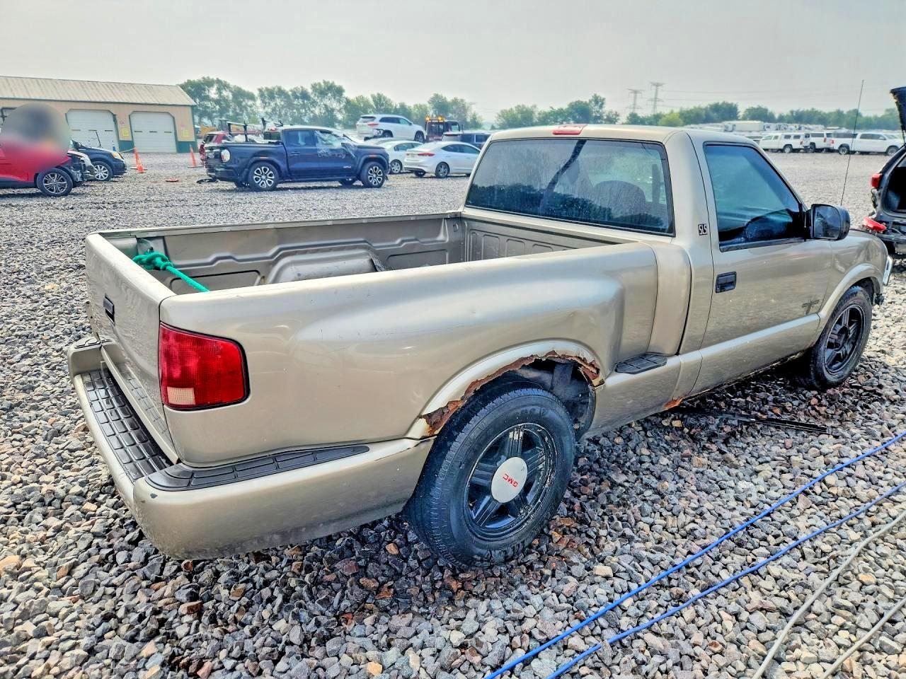 2000 Gmc Sonoma Beige vin: 1GTCS1452Y8206310