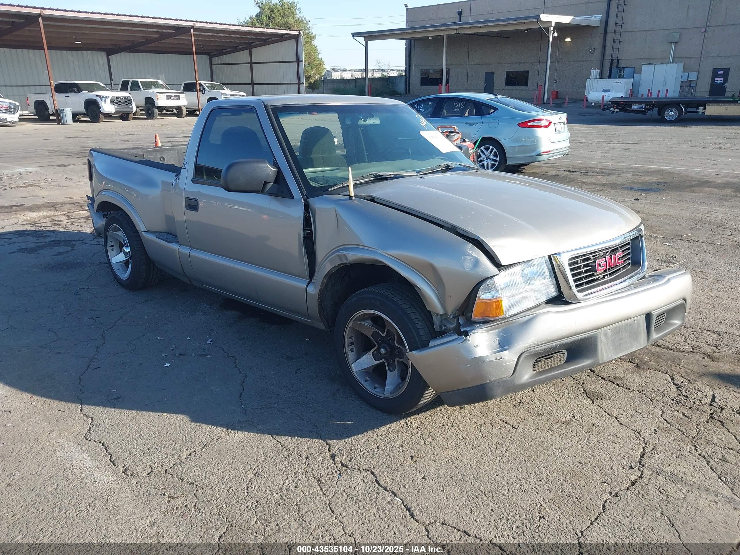 2001 Gmc Sonoma Sls Tan vin: 1GTCS145518129406