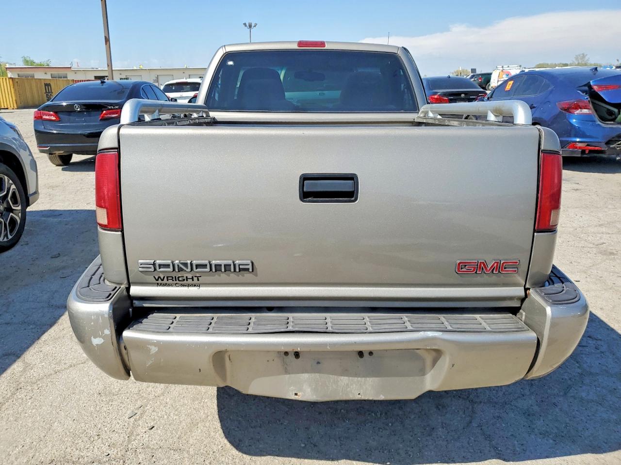 2001 Gmc Sonoma Gold vin: 1GTCS145718179076
