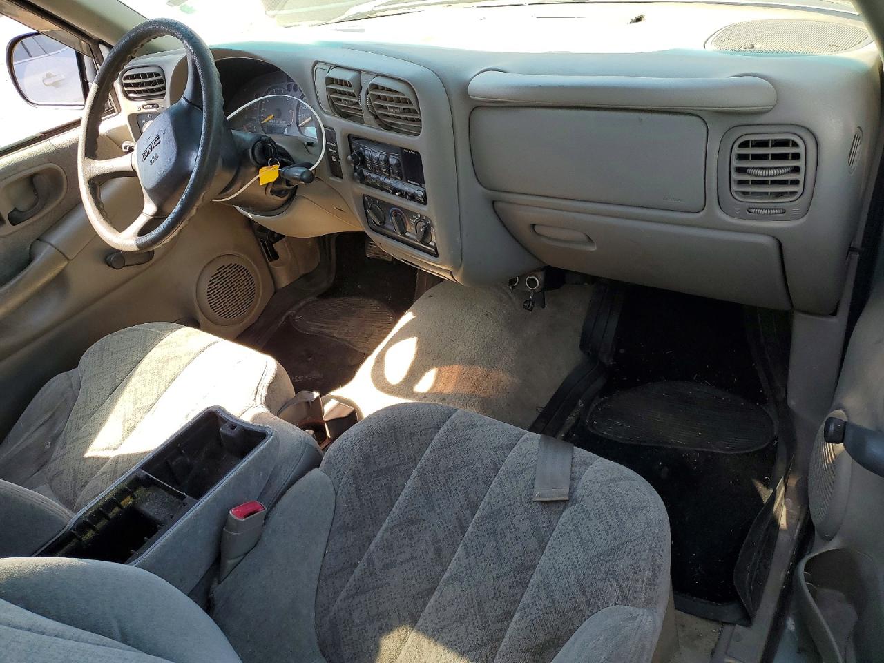 2001 Gmc Sonoma Gold vin: 1GTCS145718179076