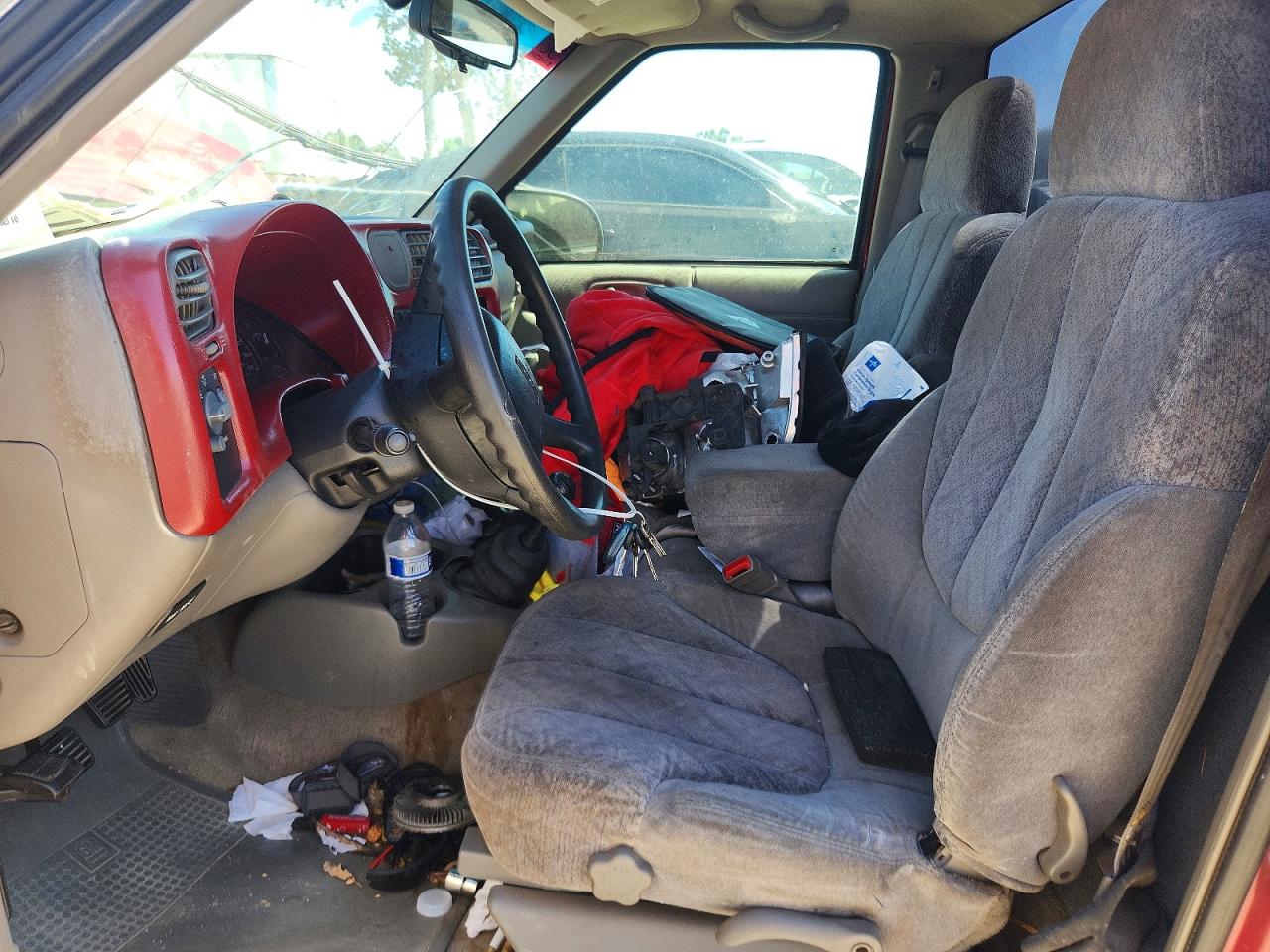 2001 Gmc Sonoma Red vin: 1GTCS145818127701