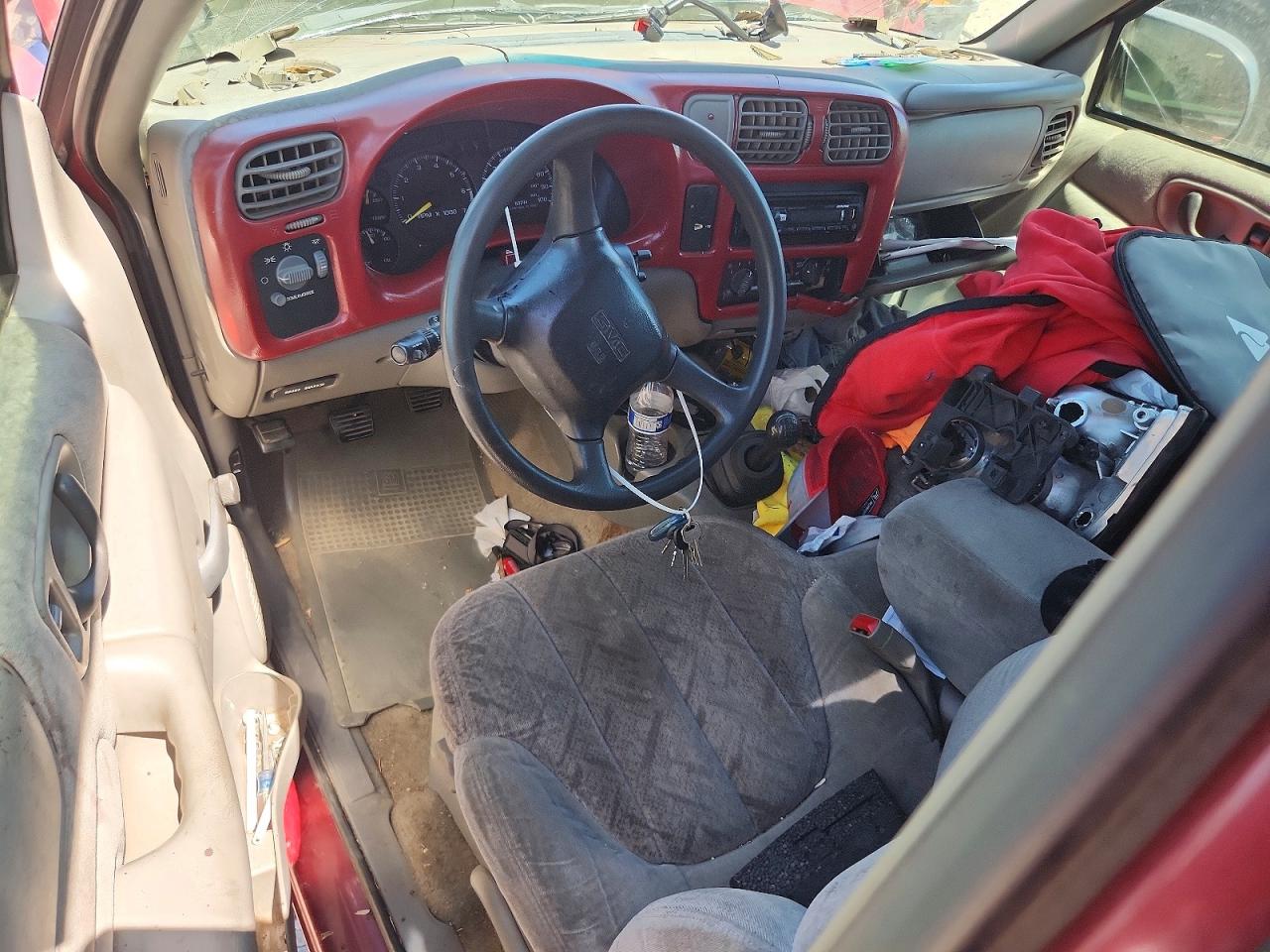2001 Gmc Sonoma Red vin: 1GTCS145818127701
