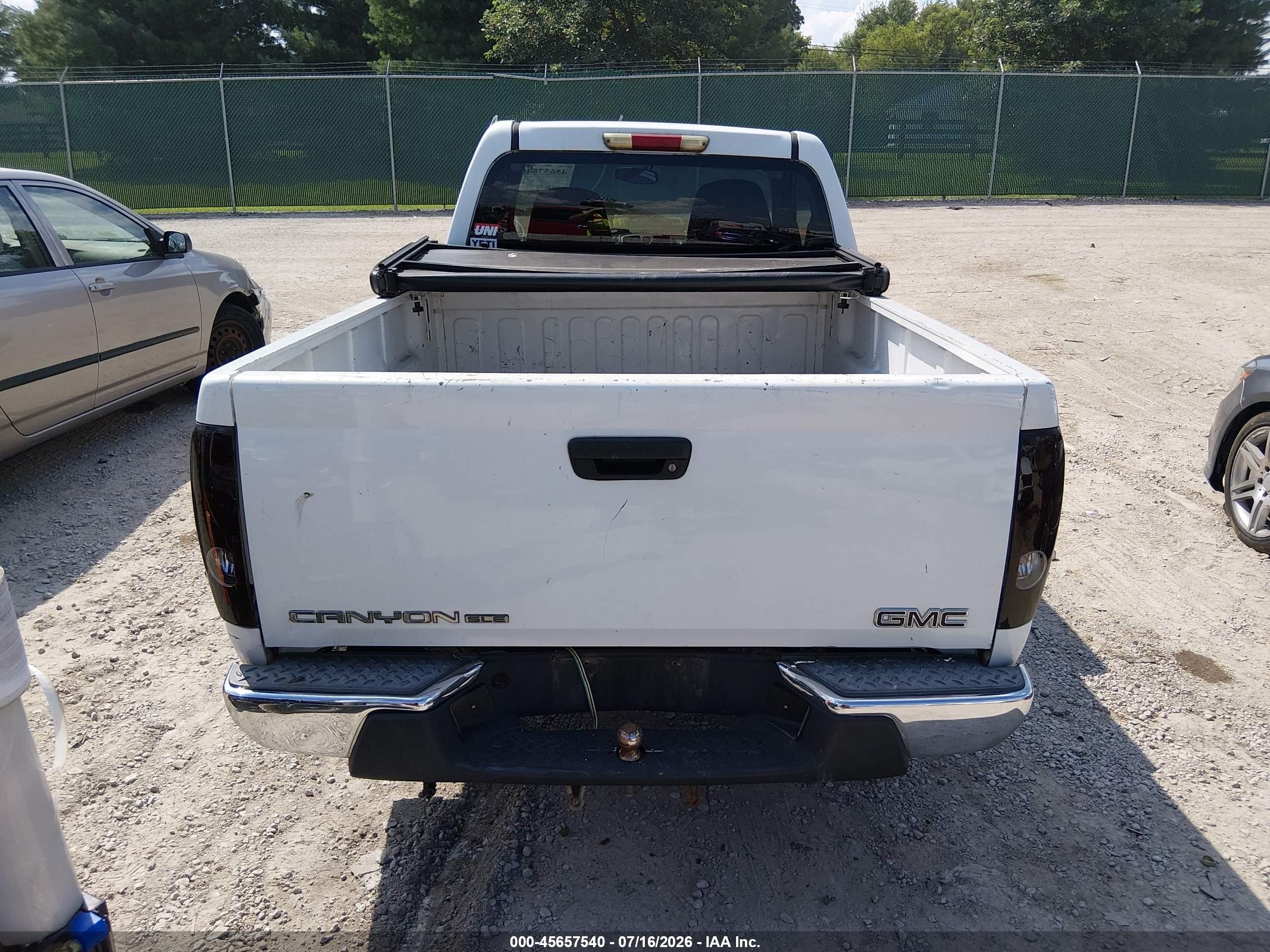 2004 Gmc Canyon Sle White vin: 1GTCS146548128866