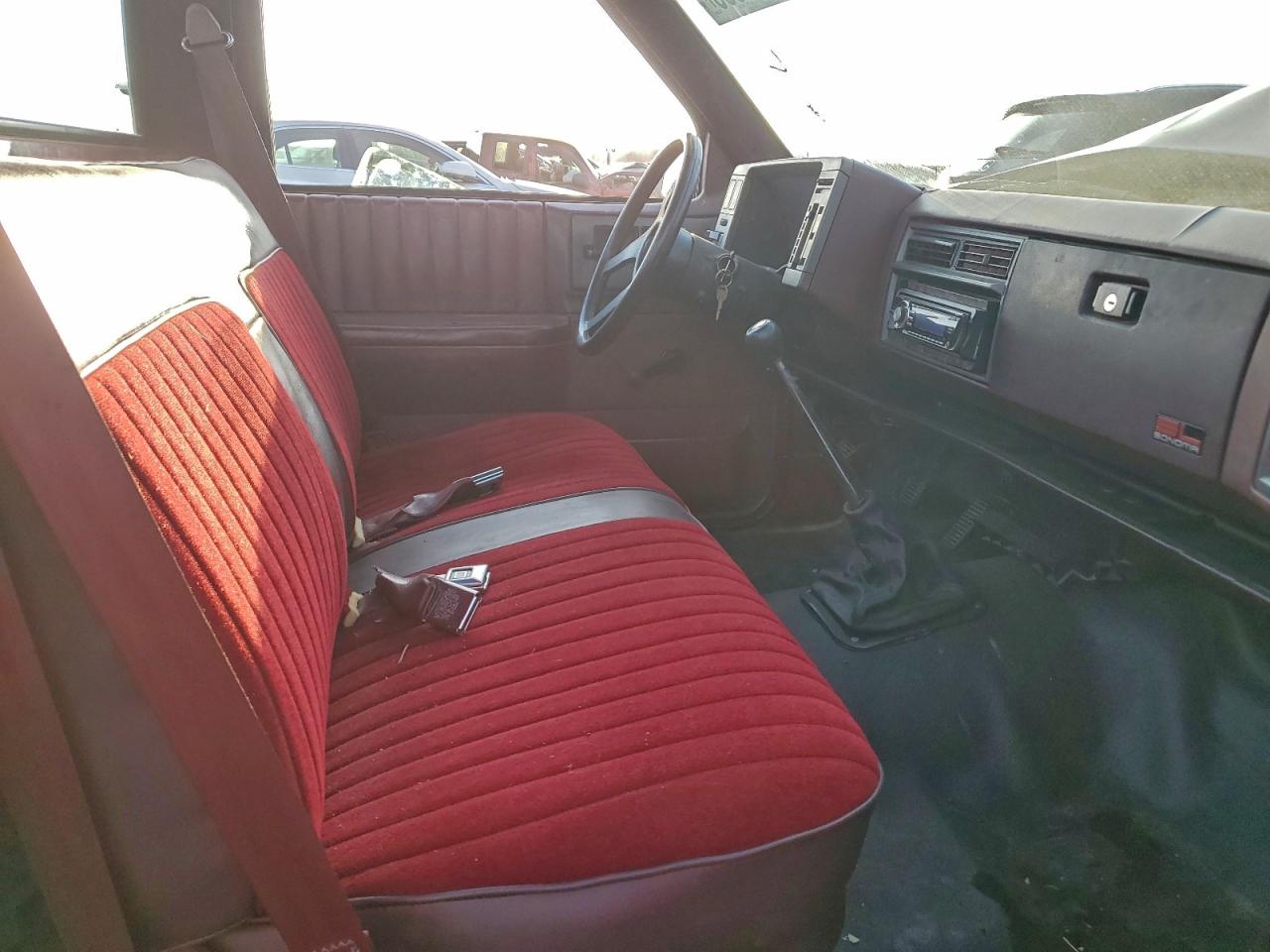 1991 Gmc Sonoma Red vin: 1GTCS14A0M8537202