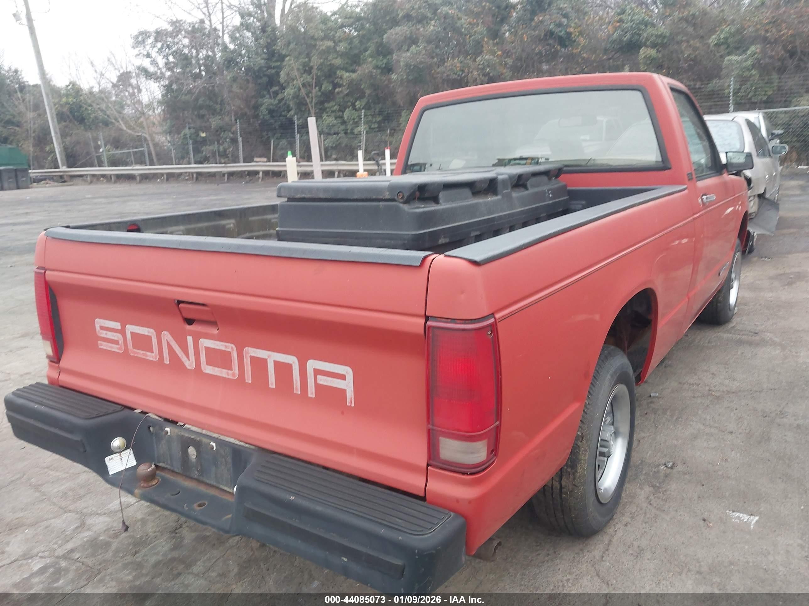 1991 Gmc Sonoma   Red vin: 1GTCS14E2M8507914