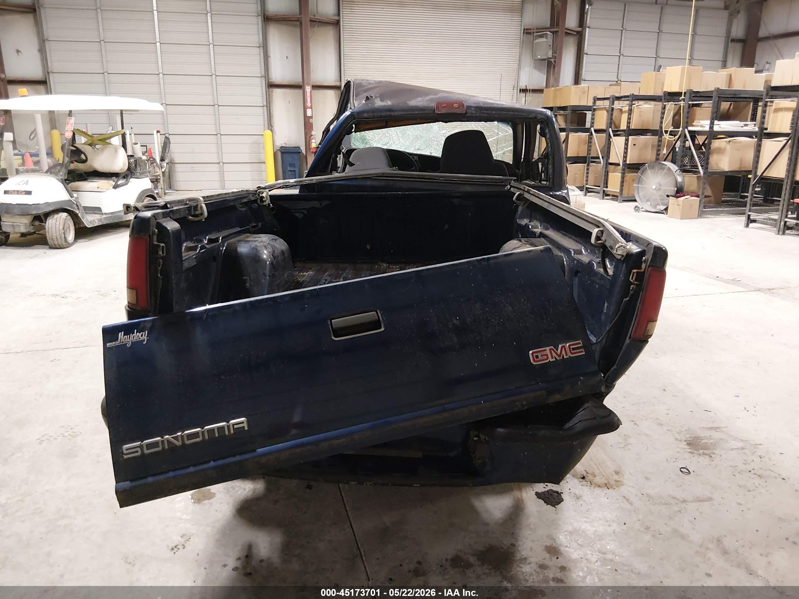 2003 Gmc Sonoma Sl Blue vin: 1GTCS14H238229024