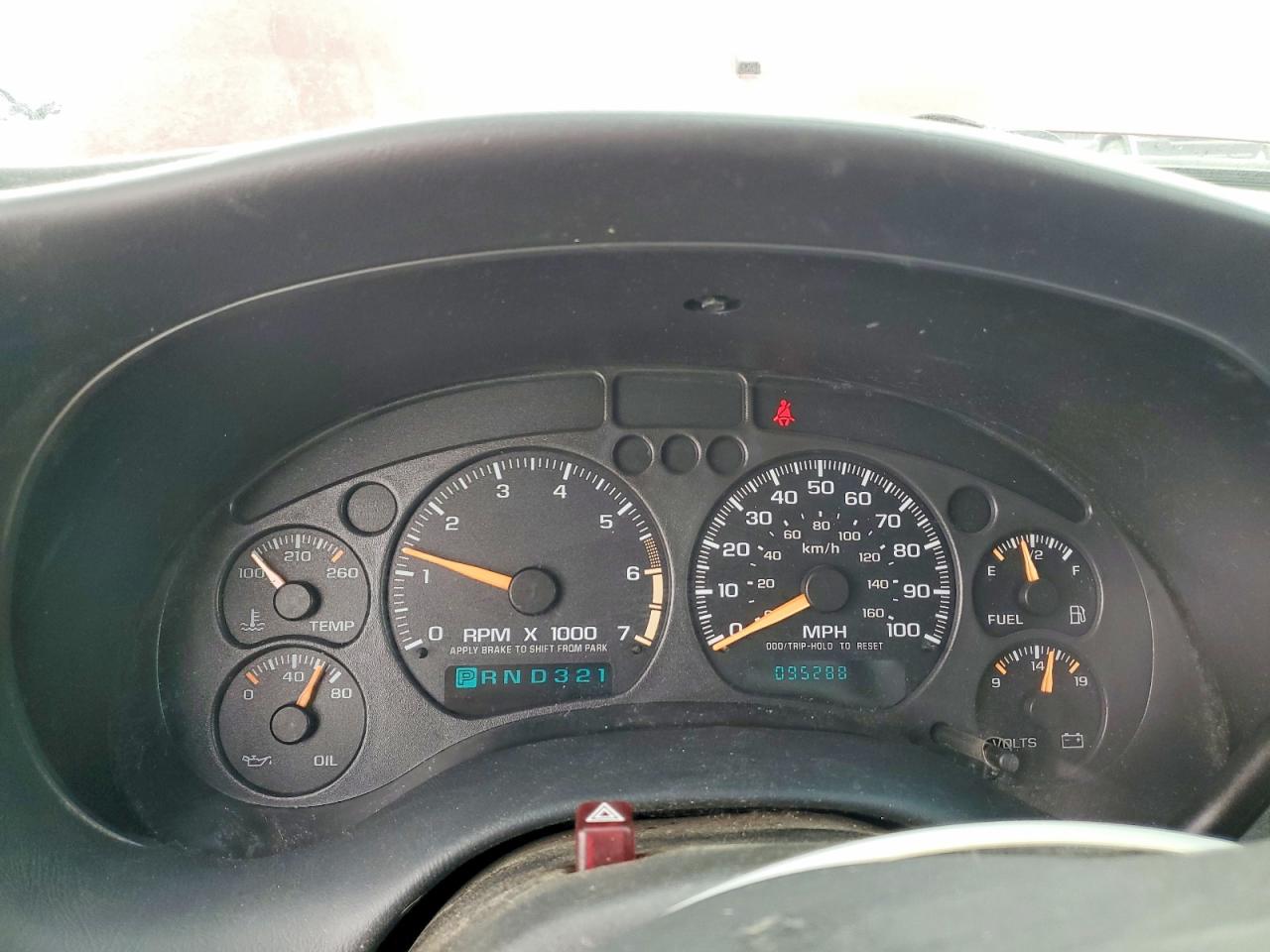 2003 Gmc Sonoma Maroon vin: 1GTCS14H438249212