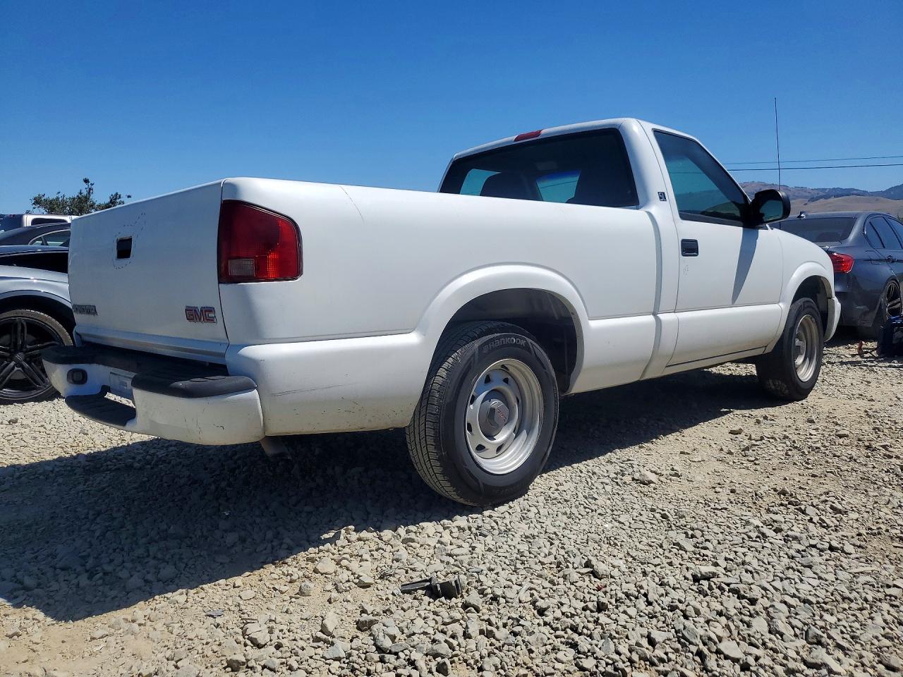 2003 Gmc Sonoma White vin: 1GTCS14HX38215727
