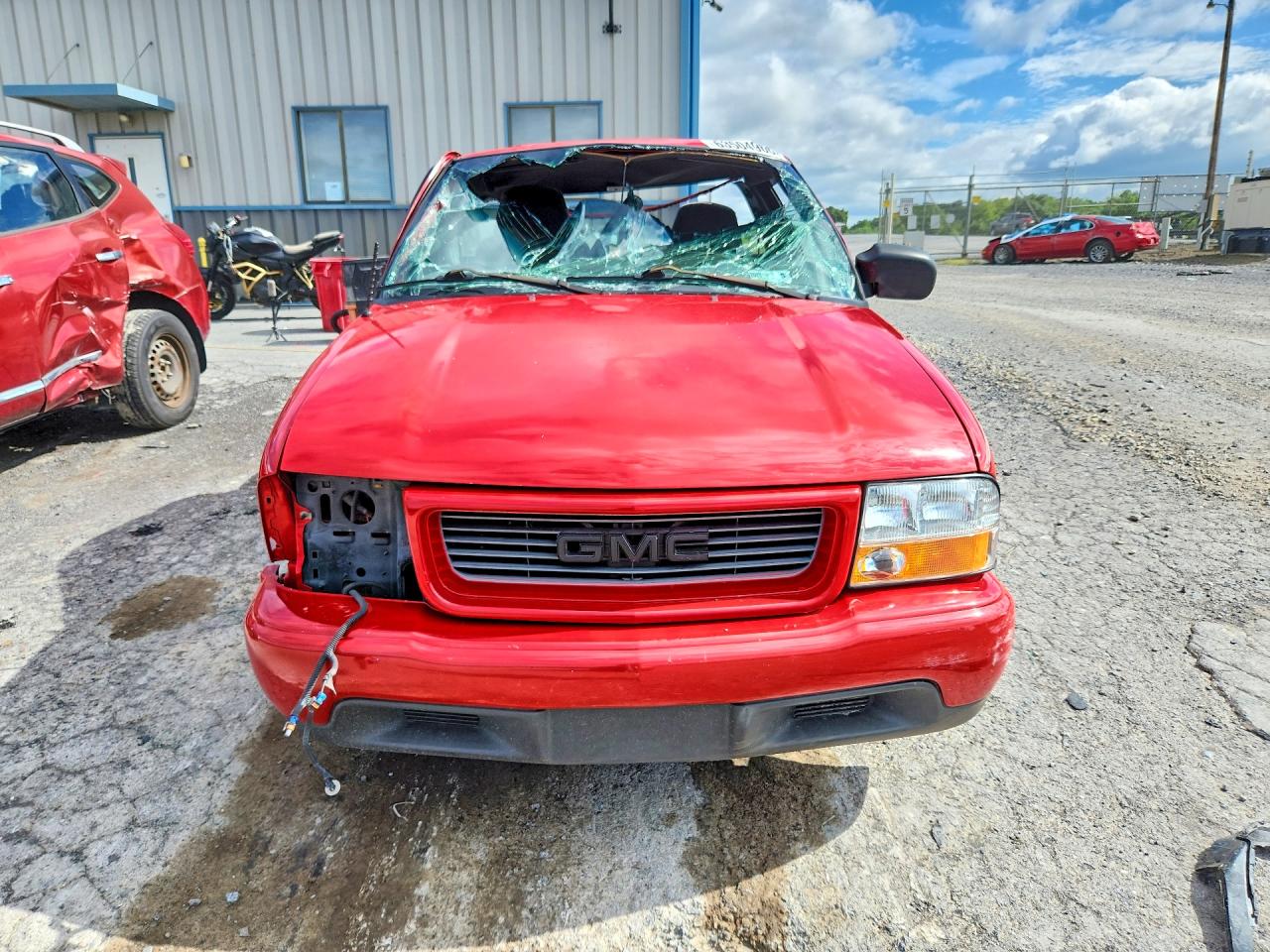 2001 Gmc Sonoma Red vin: 1GTCS14W618247327