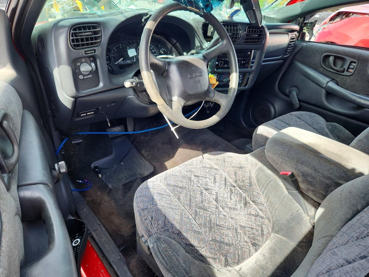 2001 Gmc Sonoma Red vin: 1GTCS14W618247327
