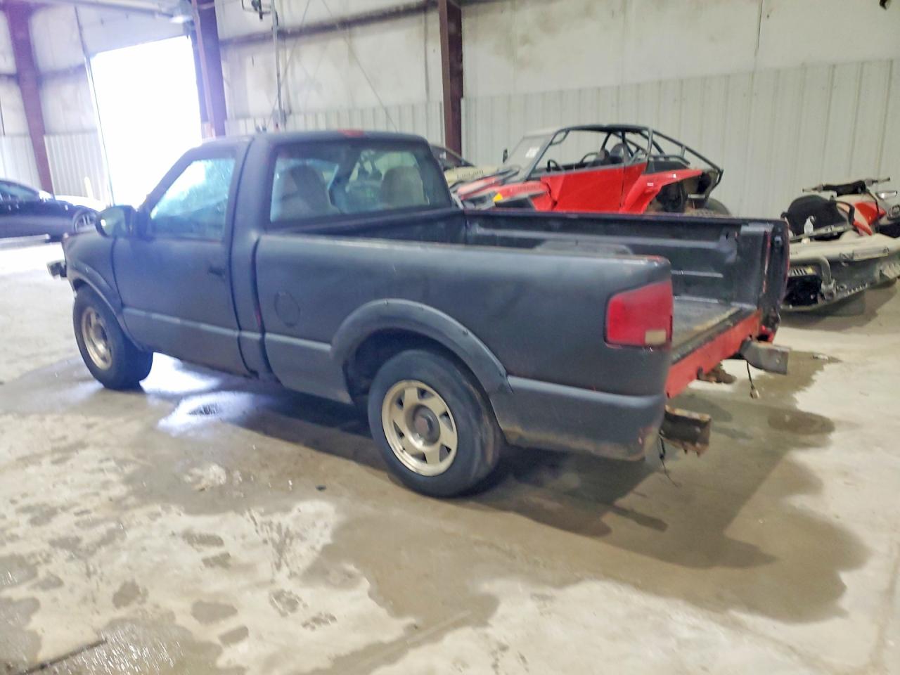 1999 Gmc Sonoma Black vin: 1GTCS14W7X8524978