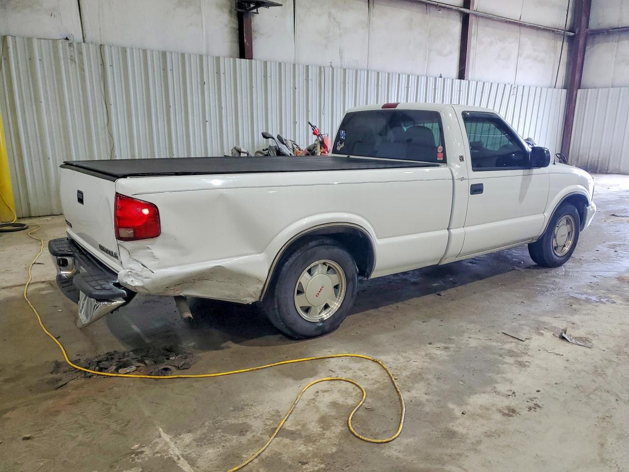 2003 Gmc Sonoma White vin: 1GTCS14X238207581