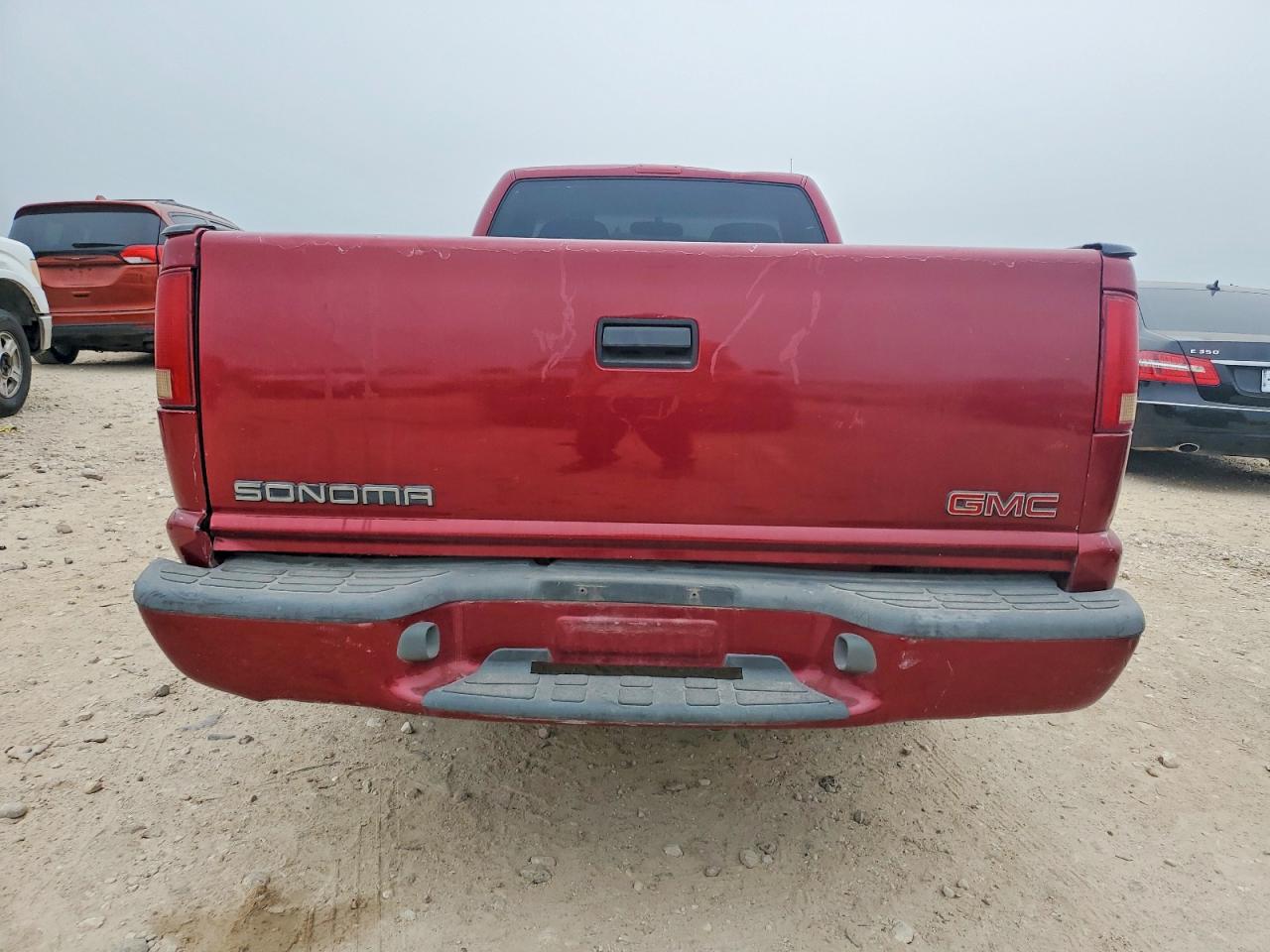1999 Gmc Sonoma Maroon vin: 1GTCS14X3X8513906