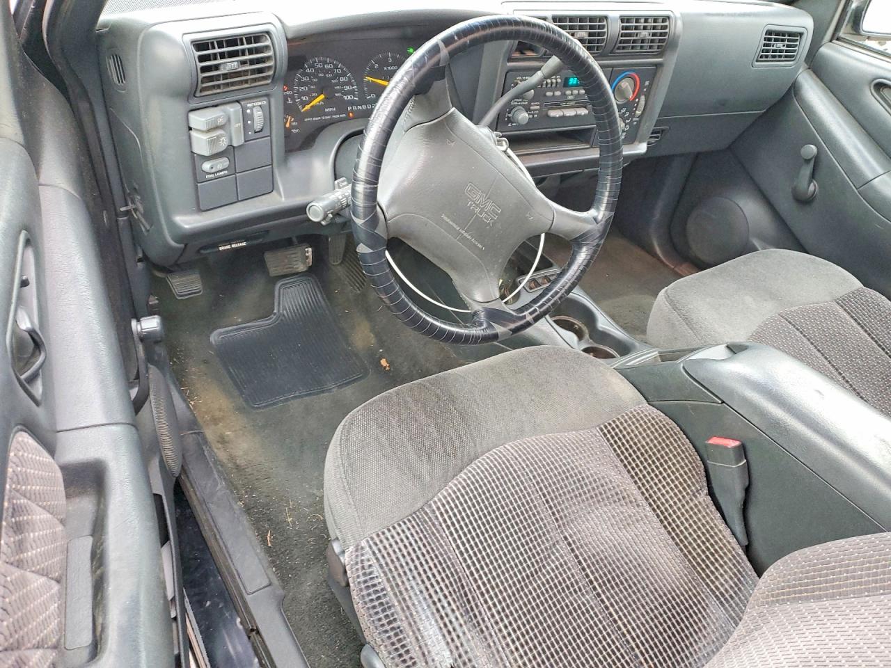 1996 Gmc Sonoma Black vin: 1GTCS14X5T8529681