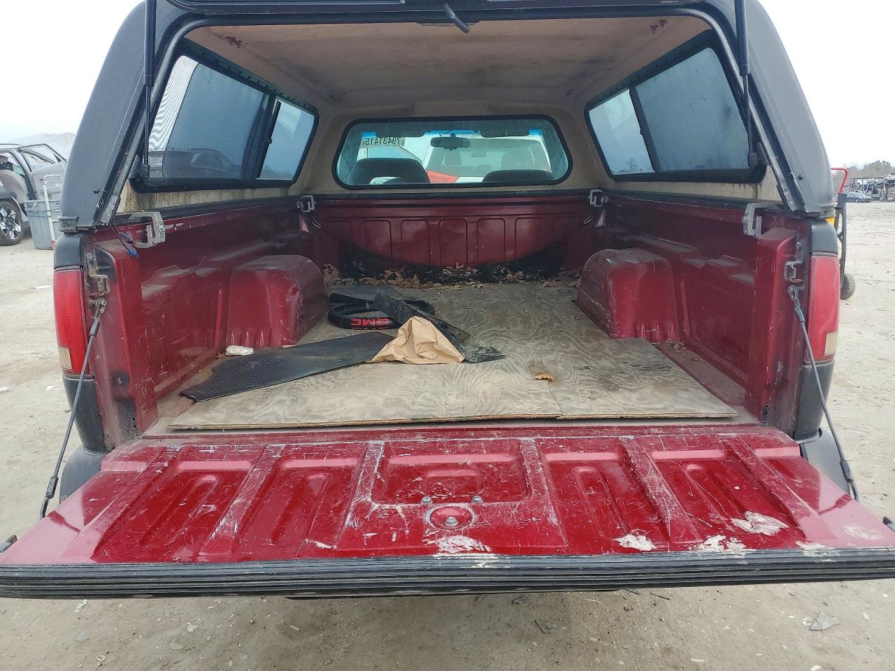1996 Gmc Sonoma Black vin: 1GTCS14X5TK521874