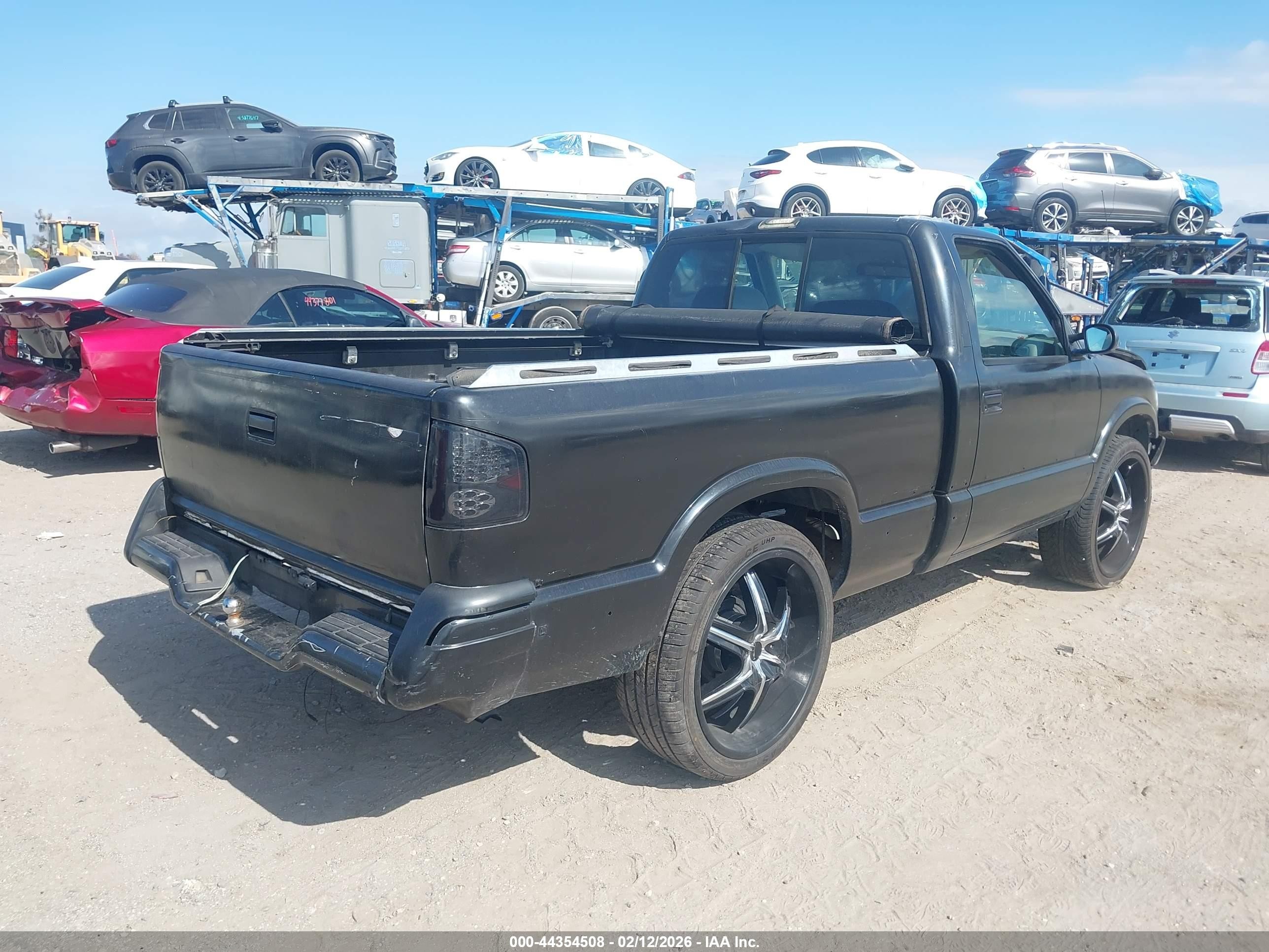 1996 Gmc Sonoma   Black vin: 1GTCS14X7T8505527