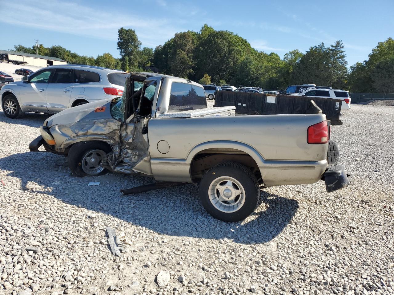 1999 Gmc Sonoma Gold vin: 1GTCS14X7XK518996