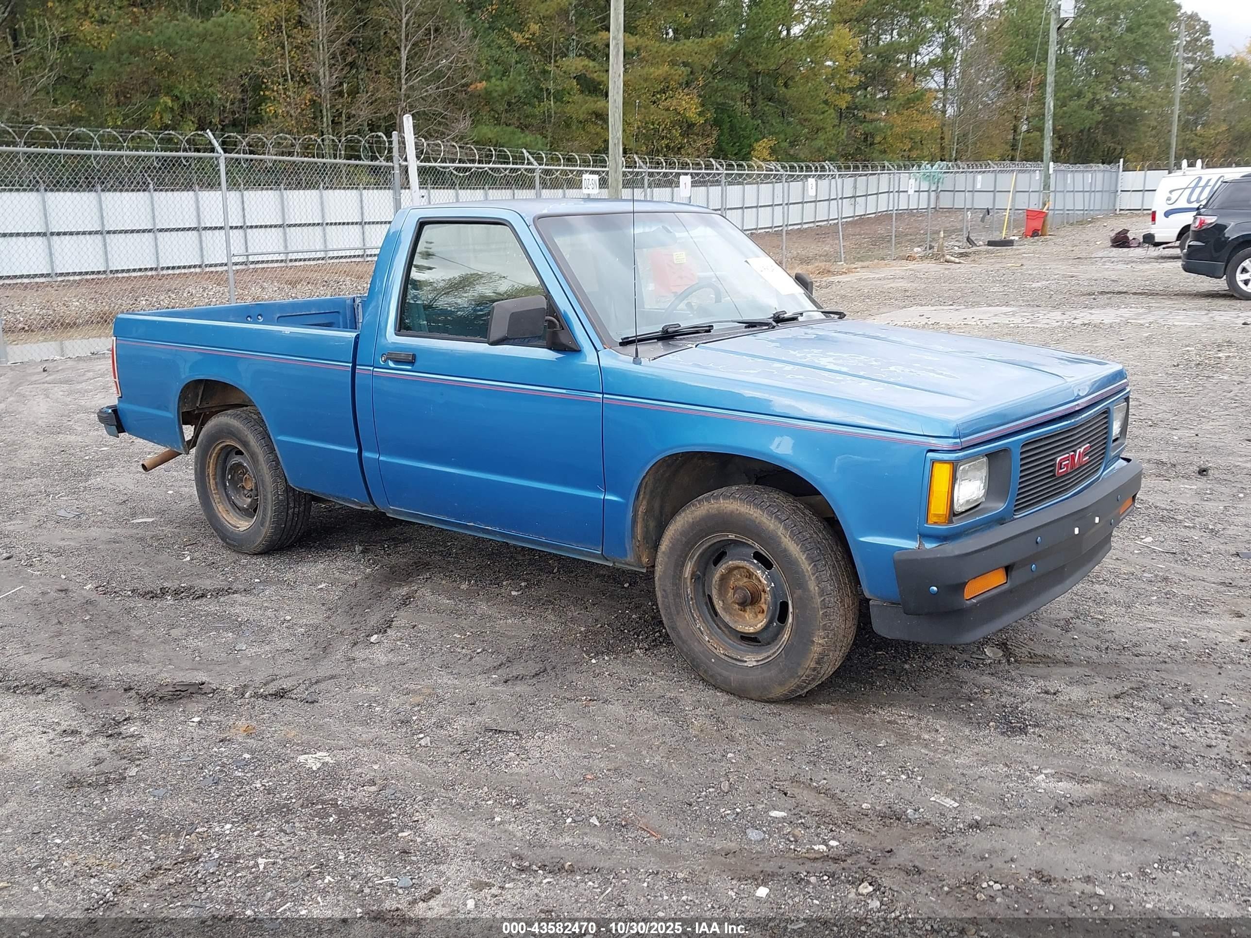 1991 Gmc Sonoma   Blue vin: 1GTCS14Z1M0521918