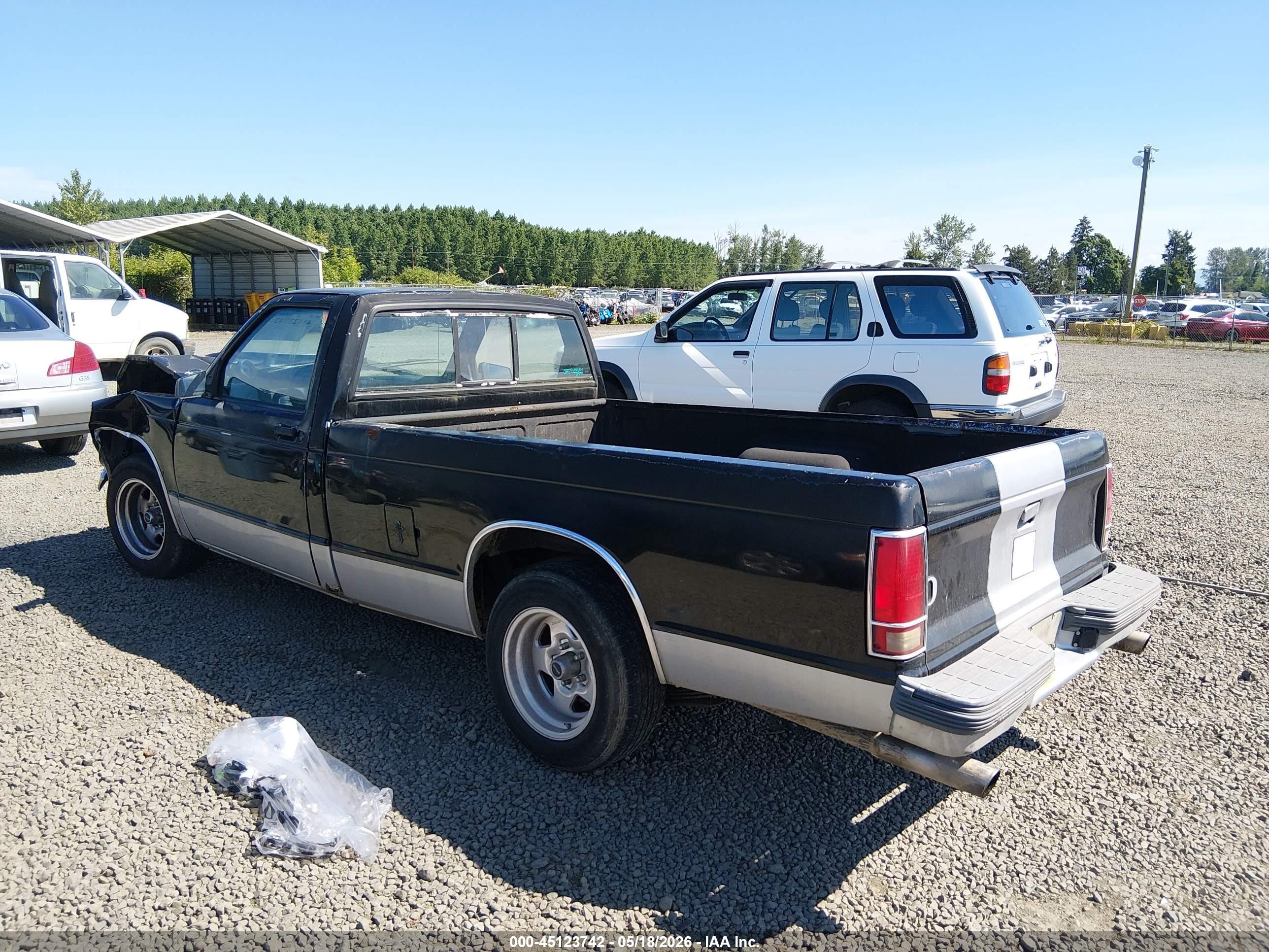 1991 Gmc Sonoma   Black vin: 1GTCS14Z3M8511599