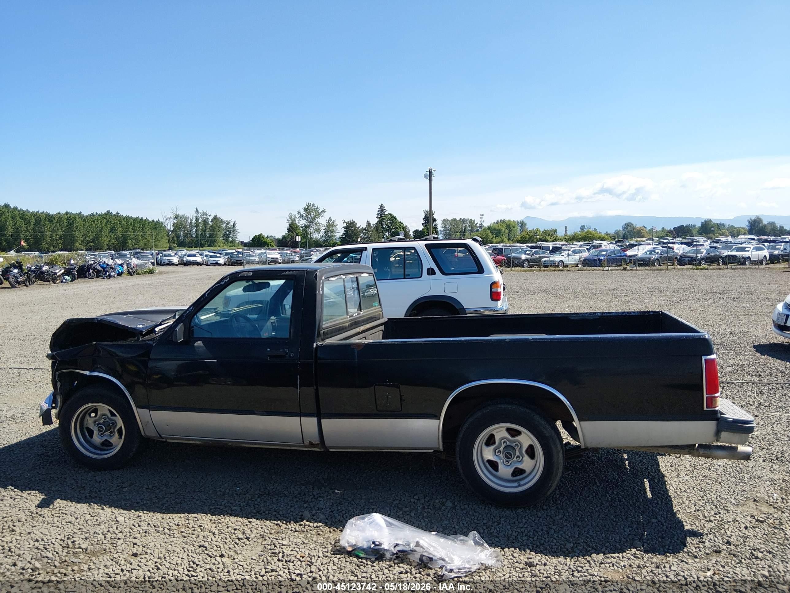 1991 Gmc Sonoma   Black vin: 1GTCS14Z3M8511599