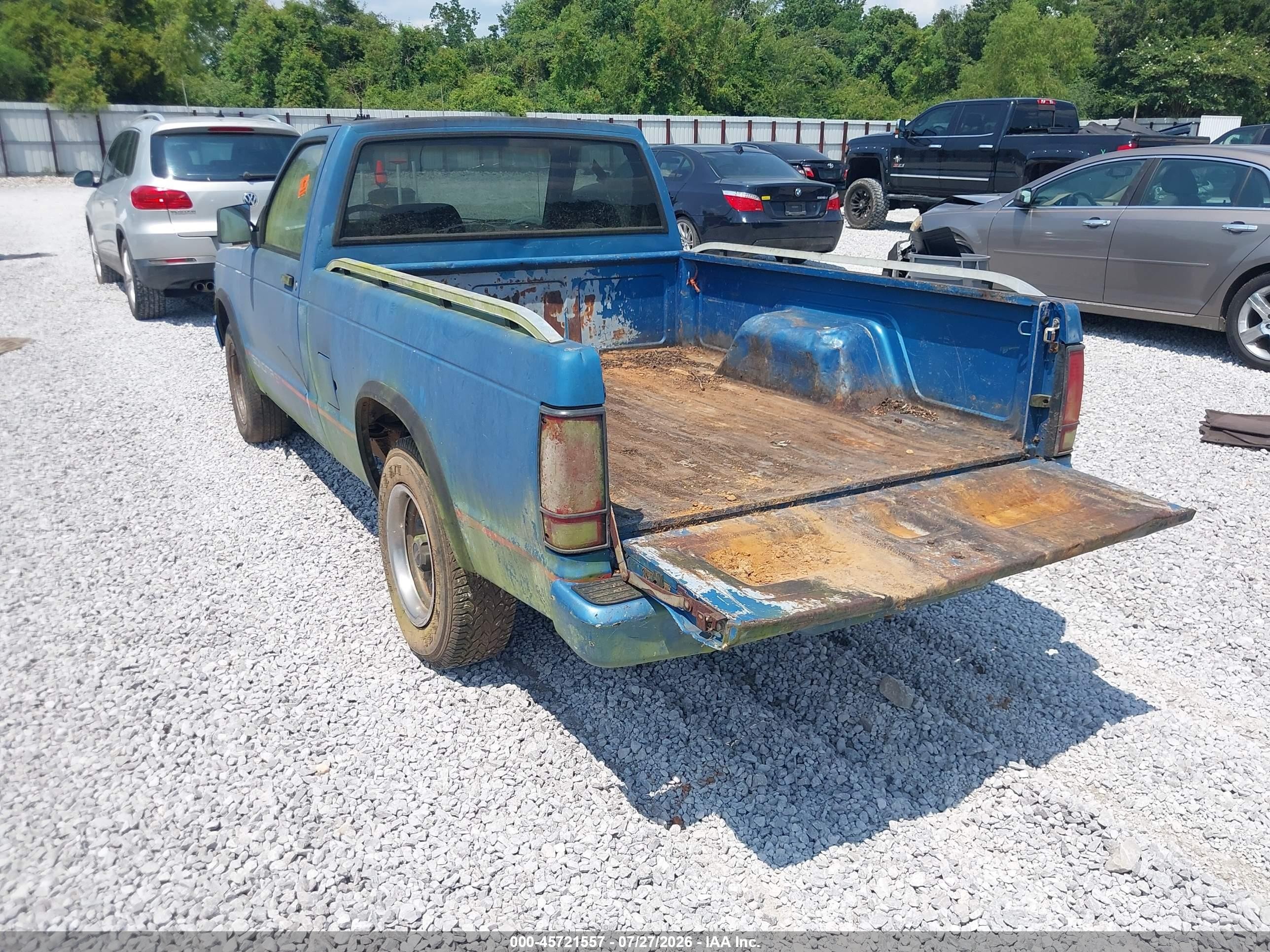 1992 Gmc Sonoma   Blue vin: 1GTCS14Z3N8504282