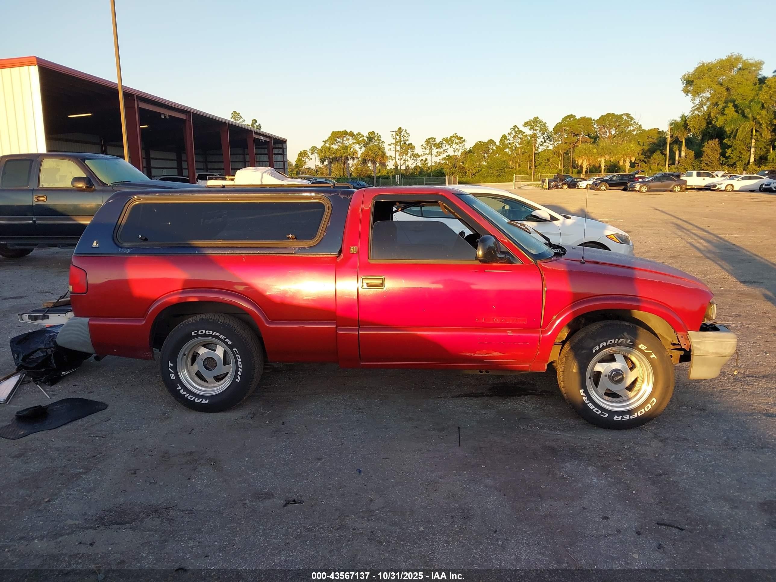 1994 Gmc Sonoma   Burgundy vin: 1GTCS14Z5R8514317