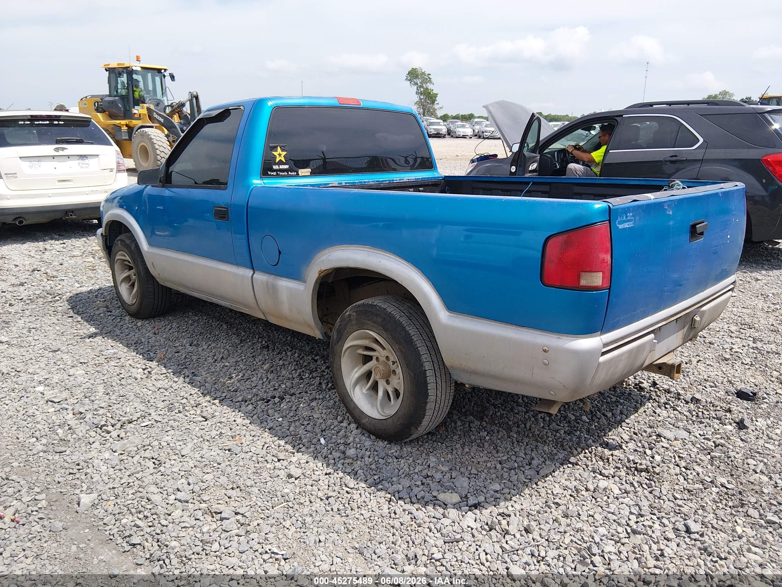 1994 Gmc Sonoma   Blue vin: 1GTCS14Z8RK506568