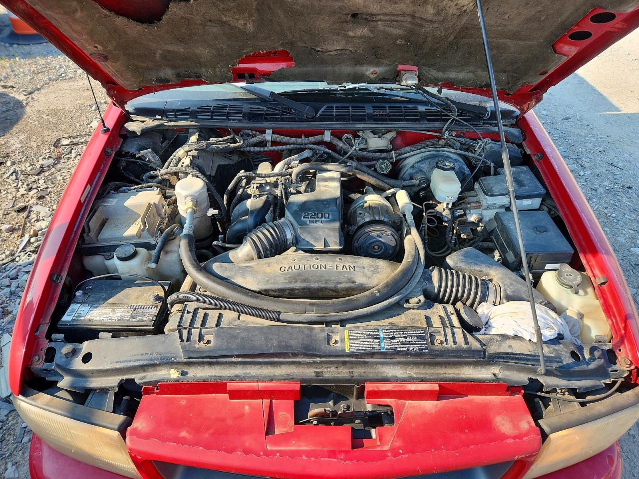 1998 Gmc Sonoma Красный vin: 1GTCS1940W8523709