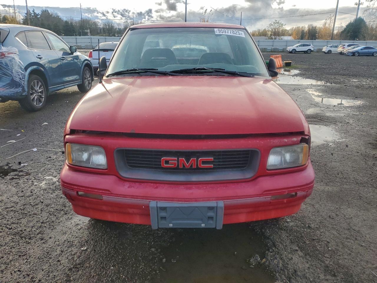 1996 Gmc Sonoma Red vin: 1GTCS1941T8503318