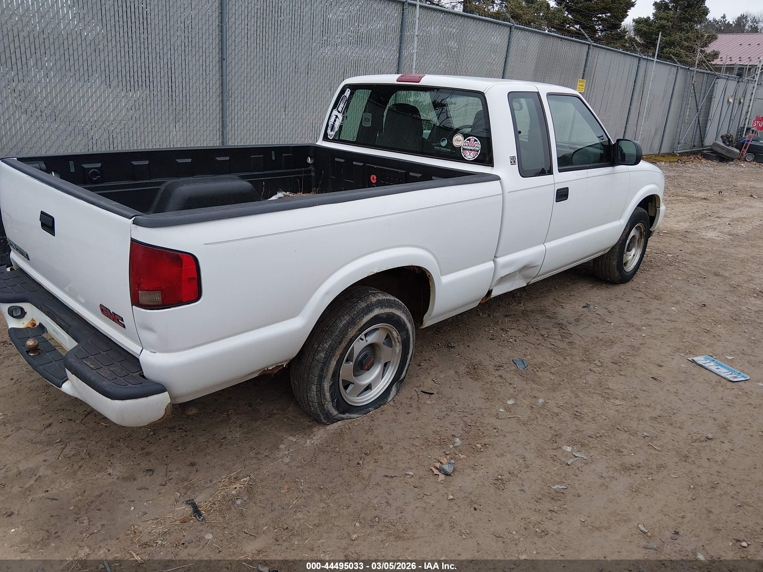 2000 Gmc Sonoma Sls Белый vin: 1GTCS1942Y8179755