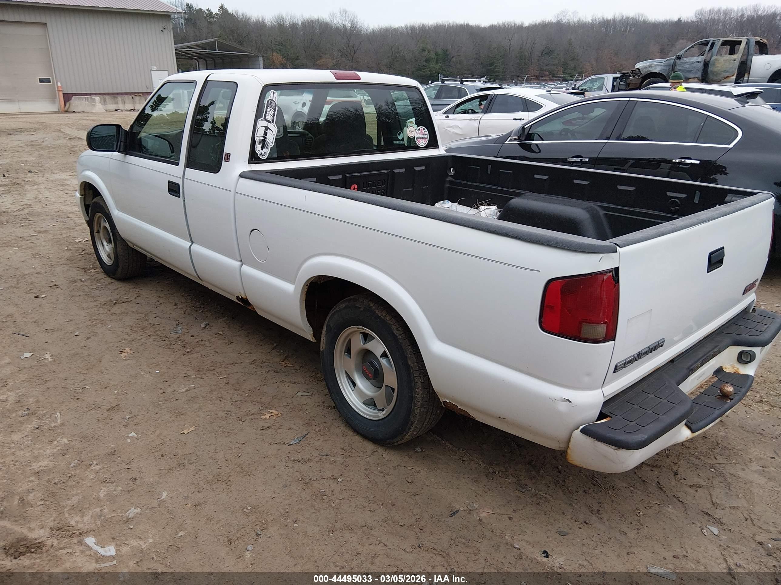 2000 Gmc Sonoma Sls Белый vin: 1GTCS1942Y8179755