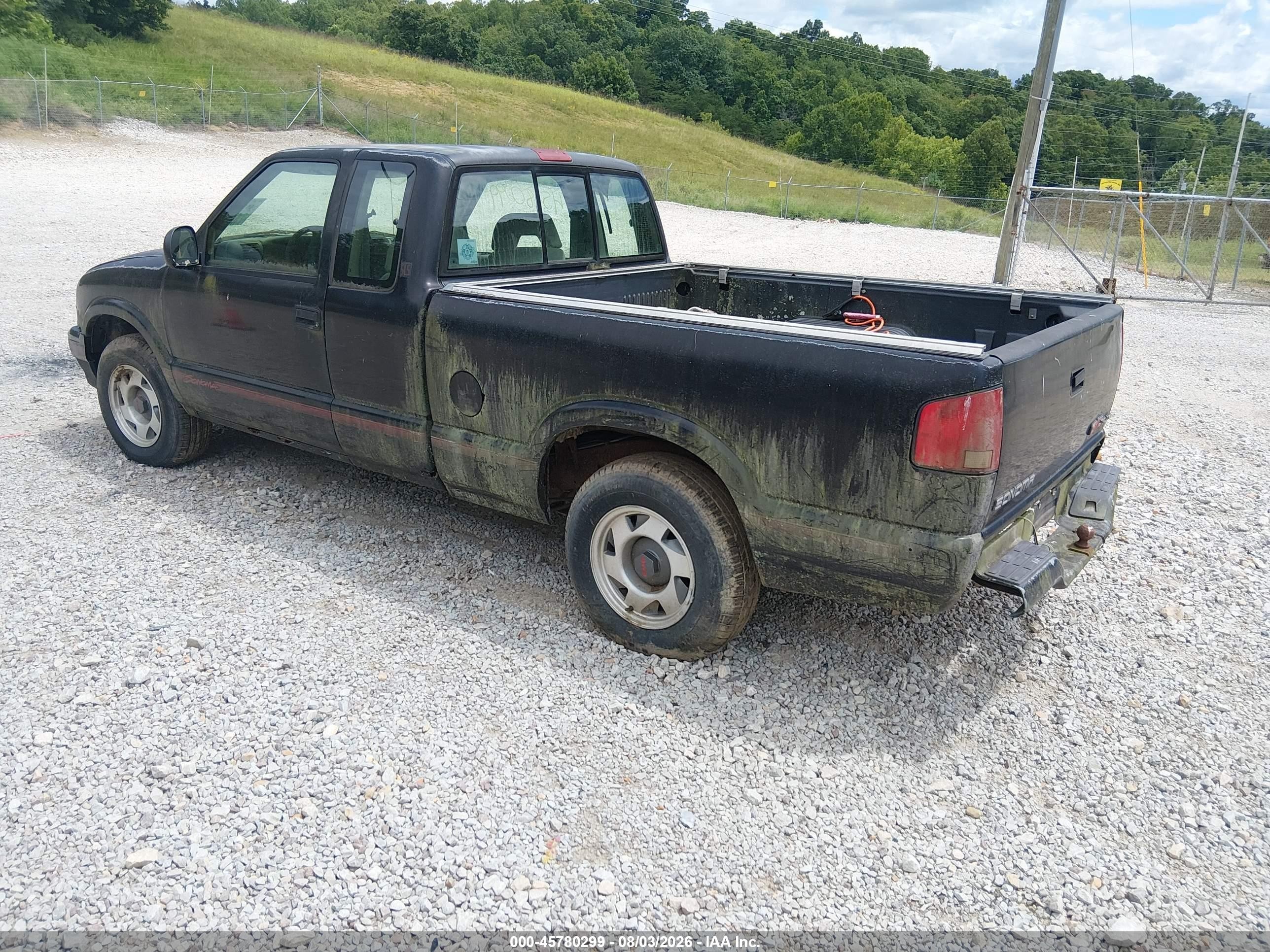 1995 Gmc Sonoma   Black vin: 1GTCS1943S8519938